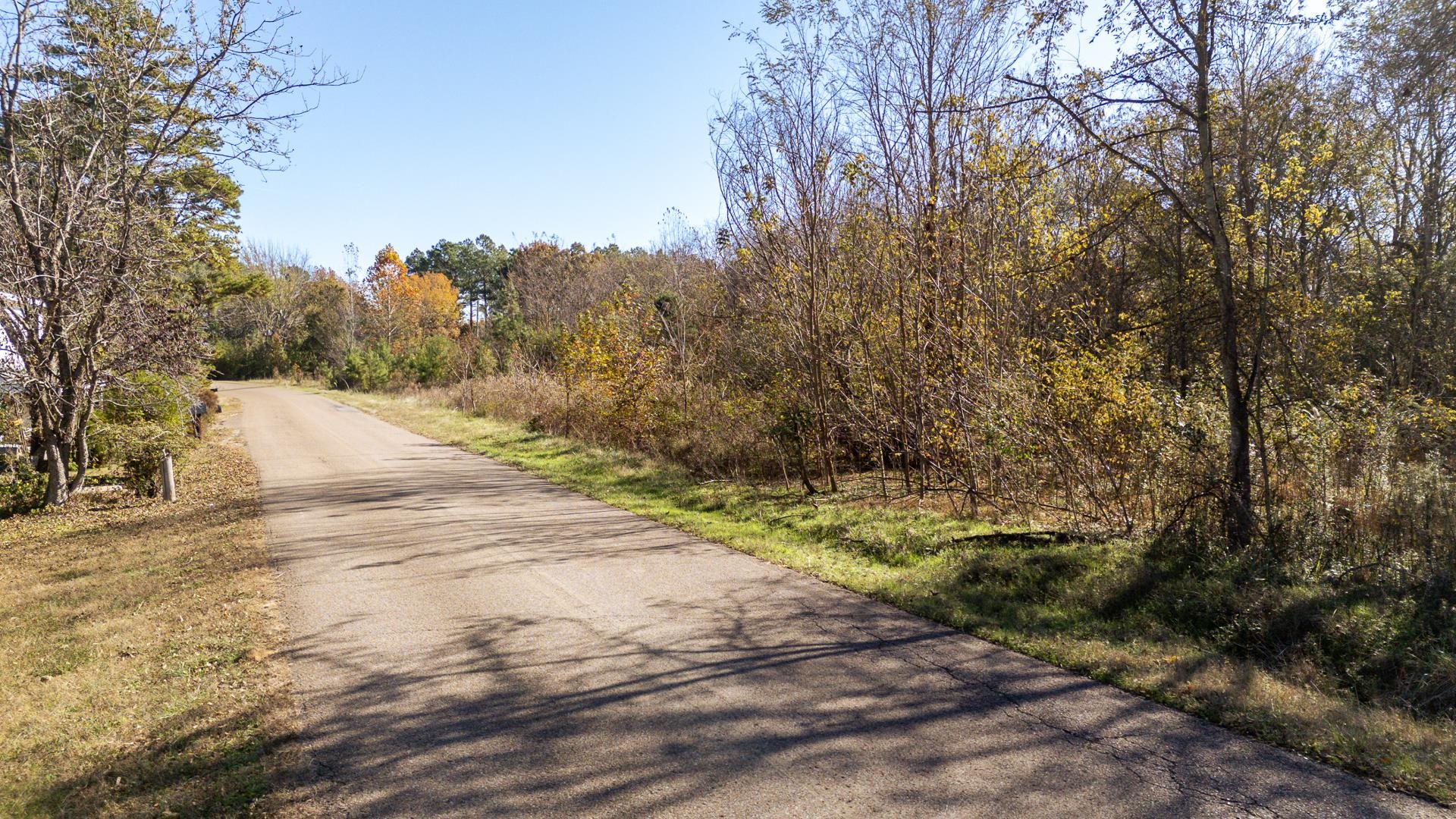 8069 Old Stage Rd Property Photo 23