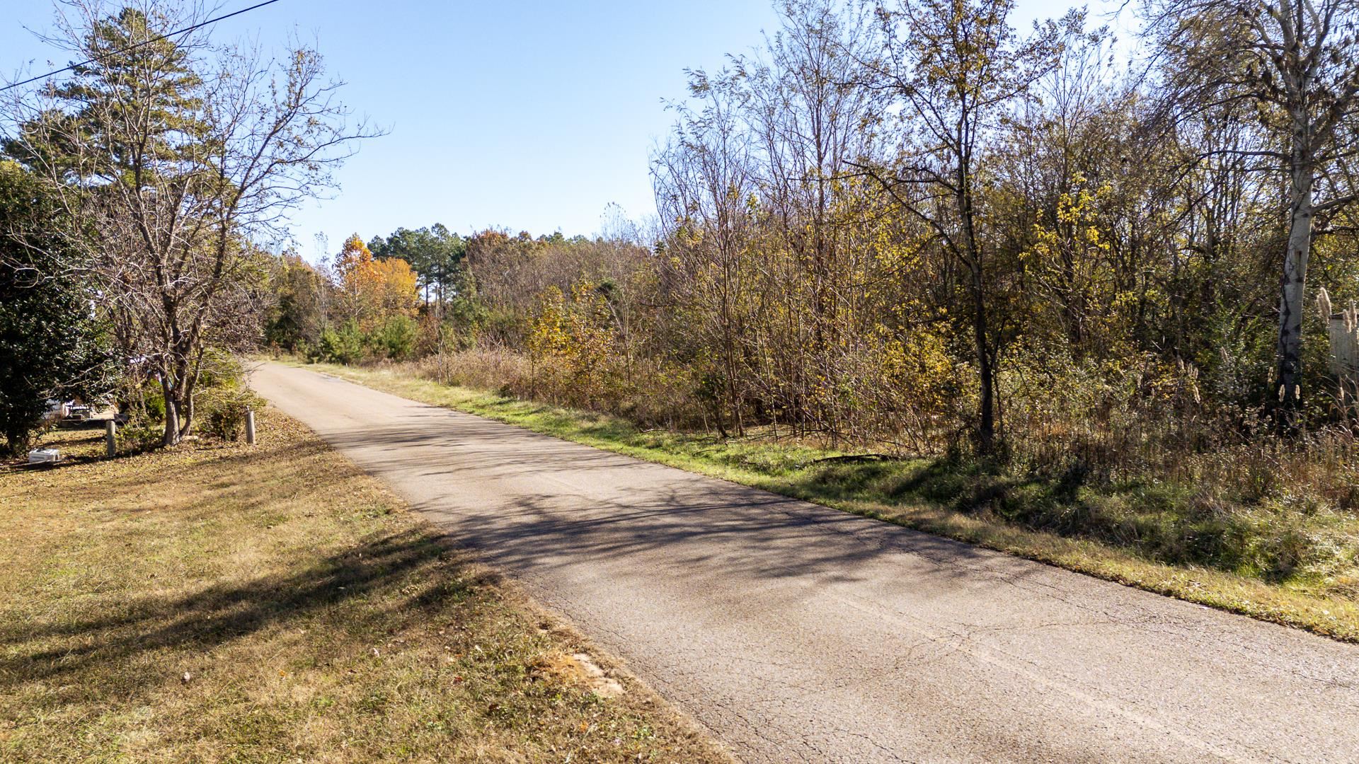 8069 Old Stage Rd Property Photo 24