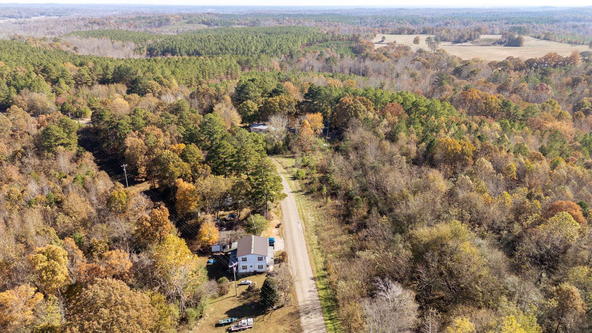 8069 Old Stage Rd Property Photo 25