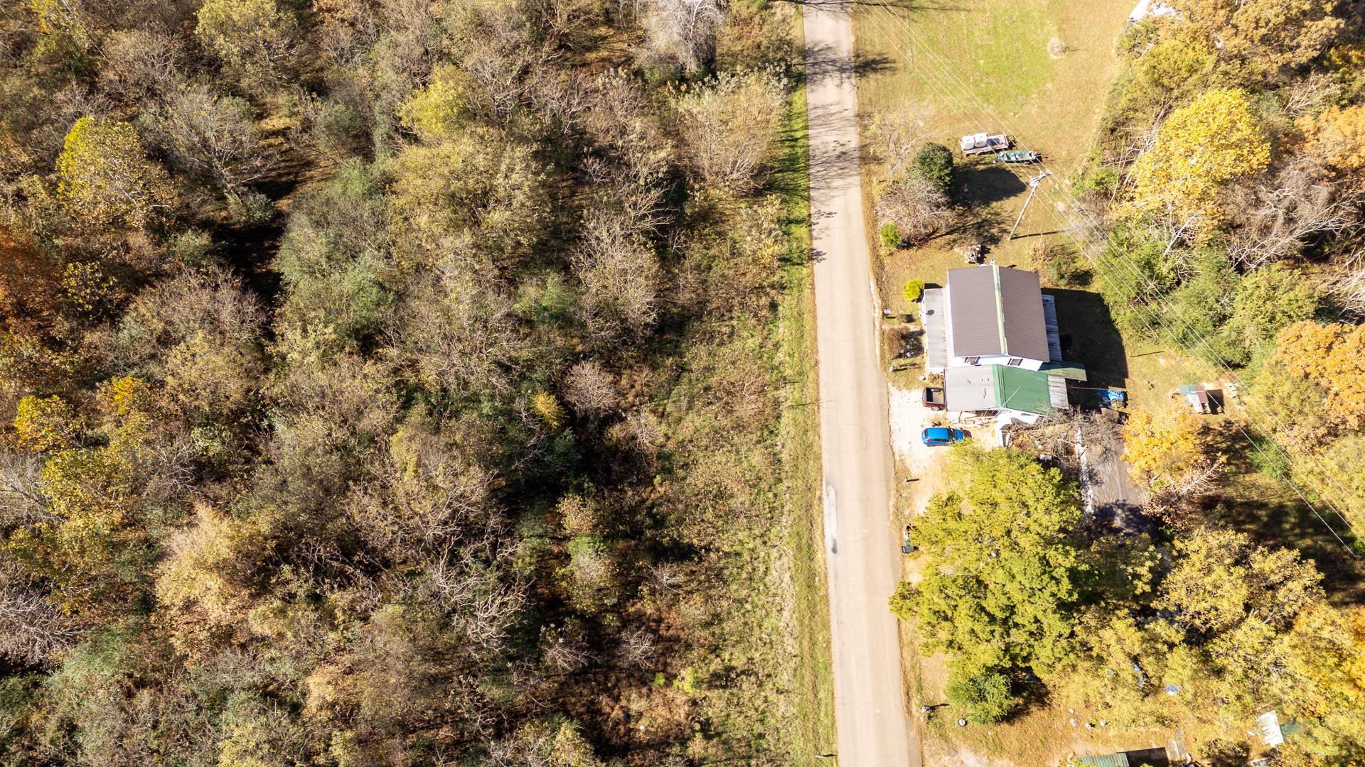 8069 Old Stage Rd Property Photo 26