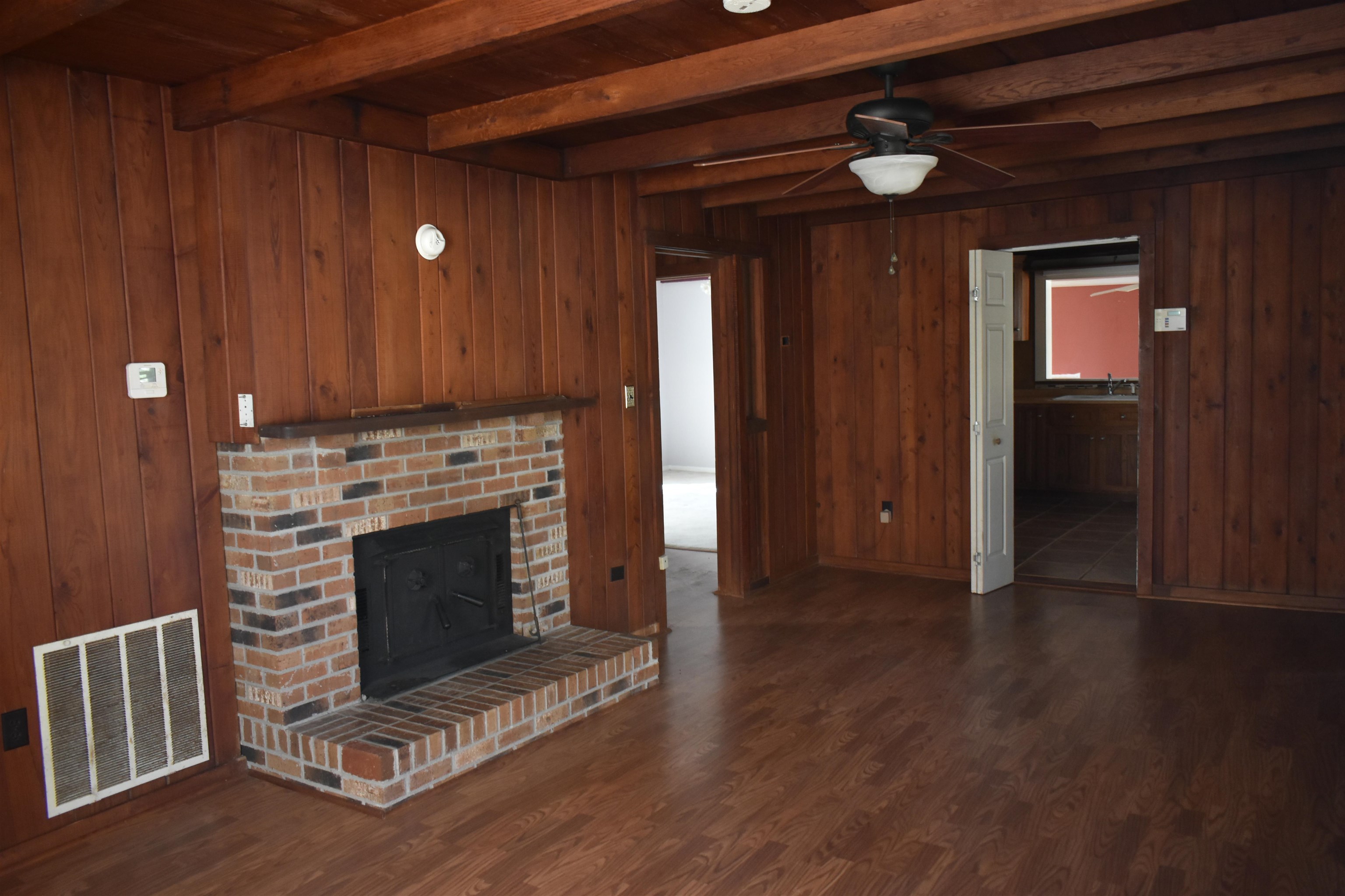 115 Falcon St Property Photo 7