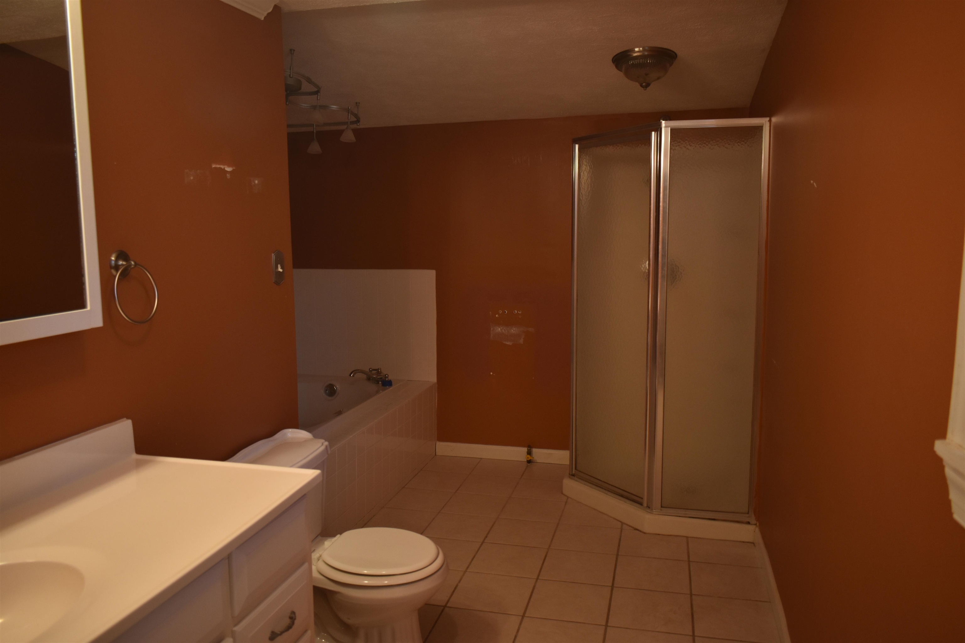 115 Falcon St Property Photo 11