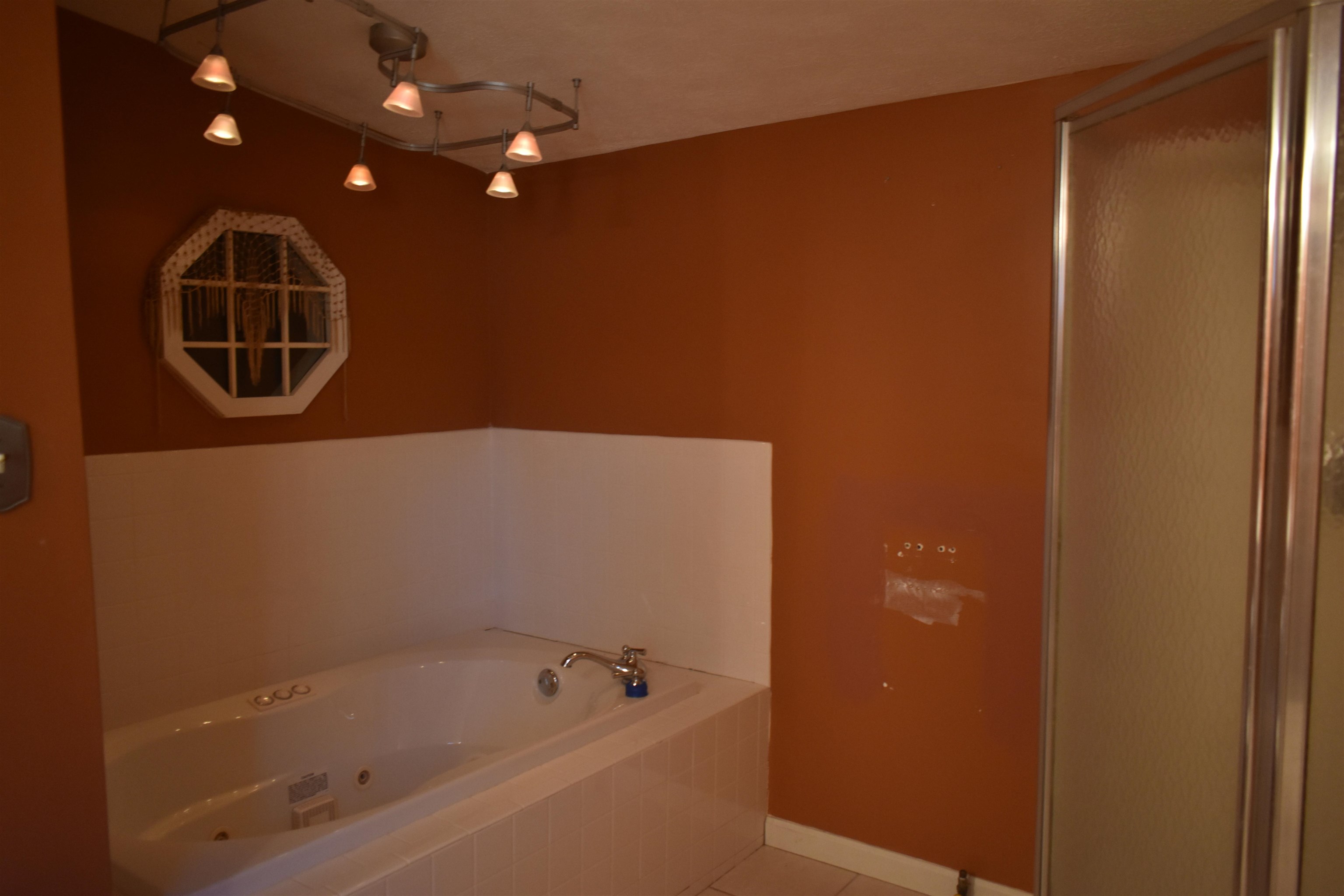 115 Falcon St Property Photo 13