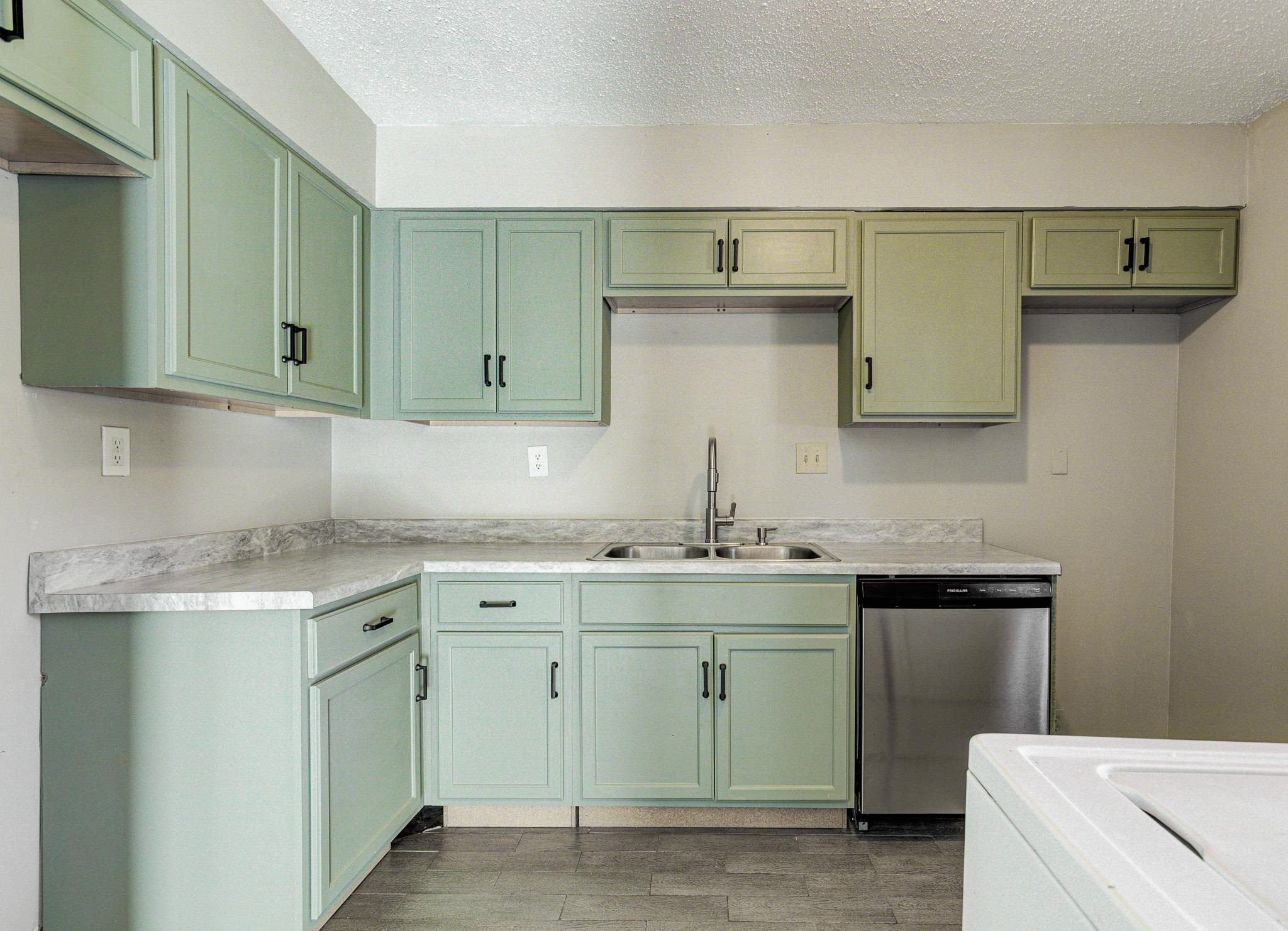 2291 Madison Ave Property Photo 4