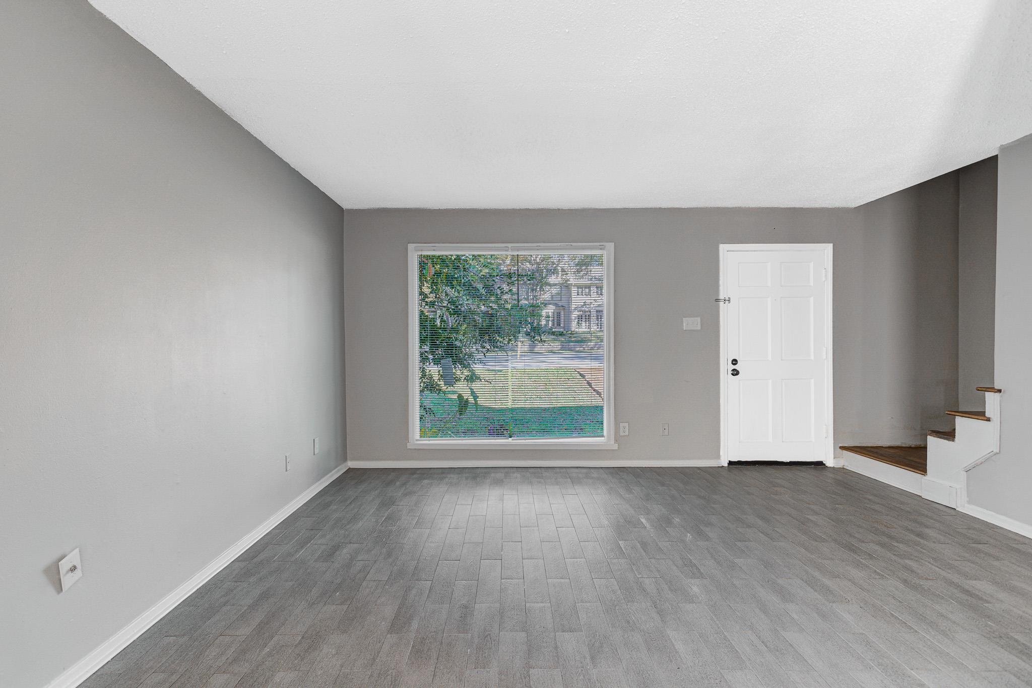 2291 Madison Ave Property Photo 5