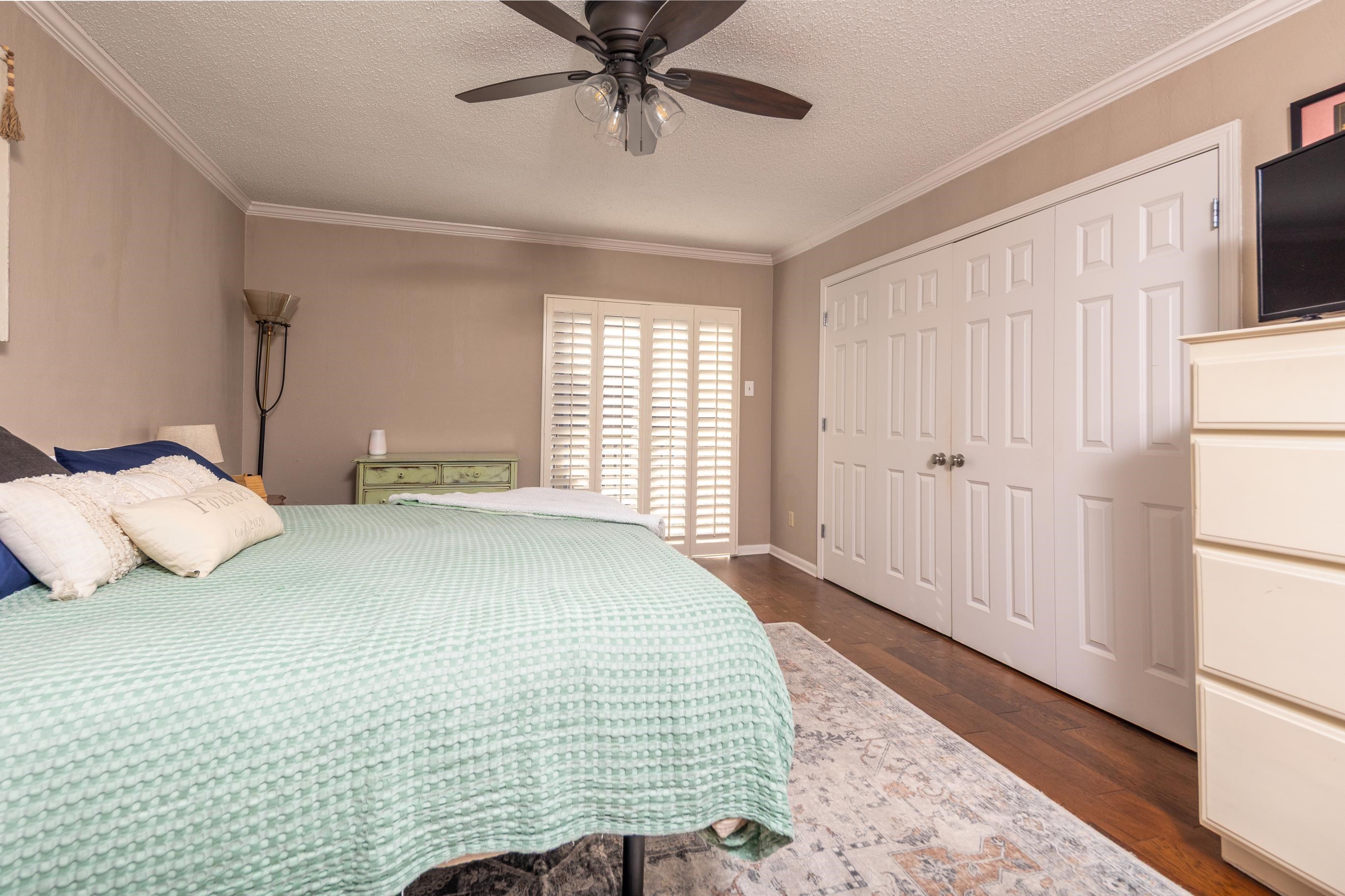 748 Hedgegrove Dr 4803 Property Photo 17