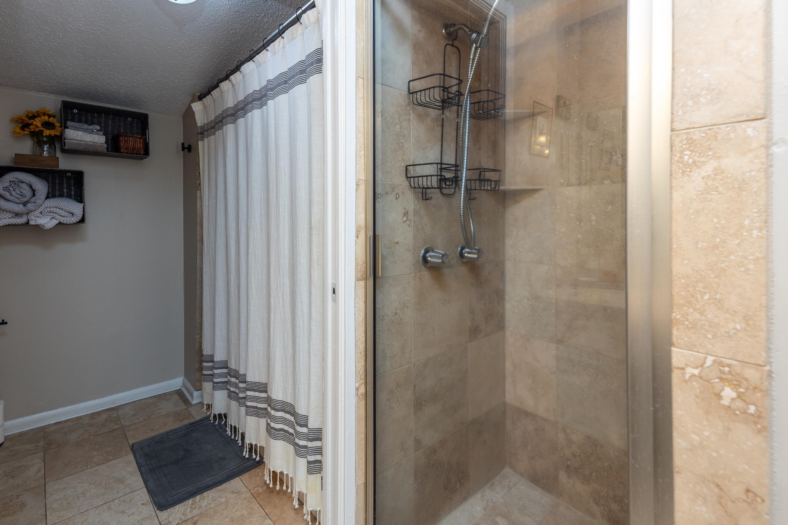 748 Hedgegrove Dr 4803 Property Photo 24