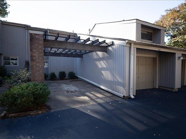 748 Hedgegrove Dr 4803 Property Photo 30