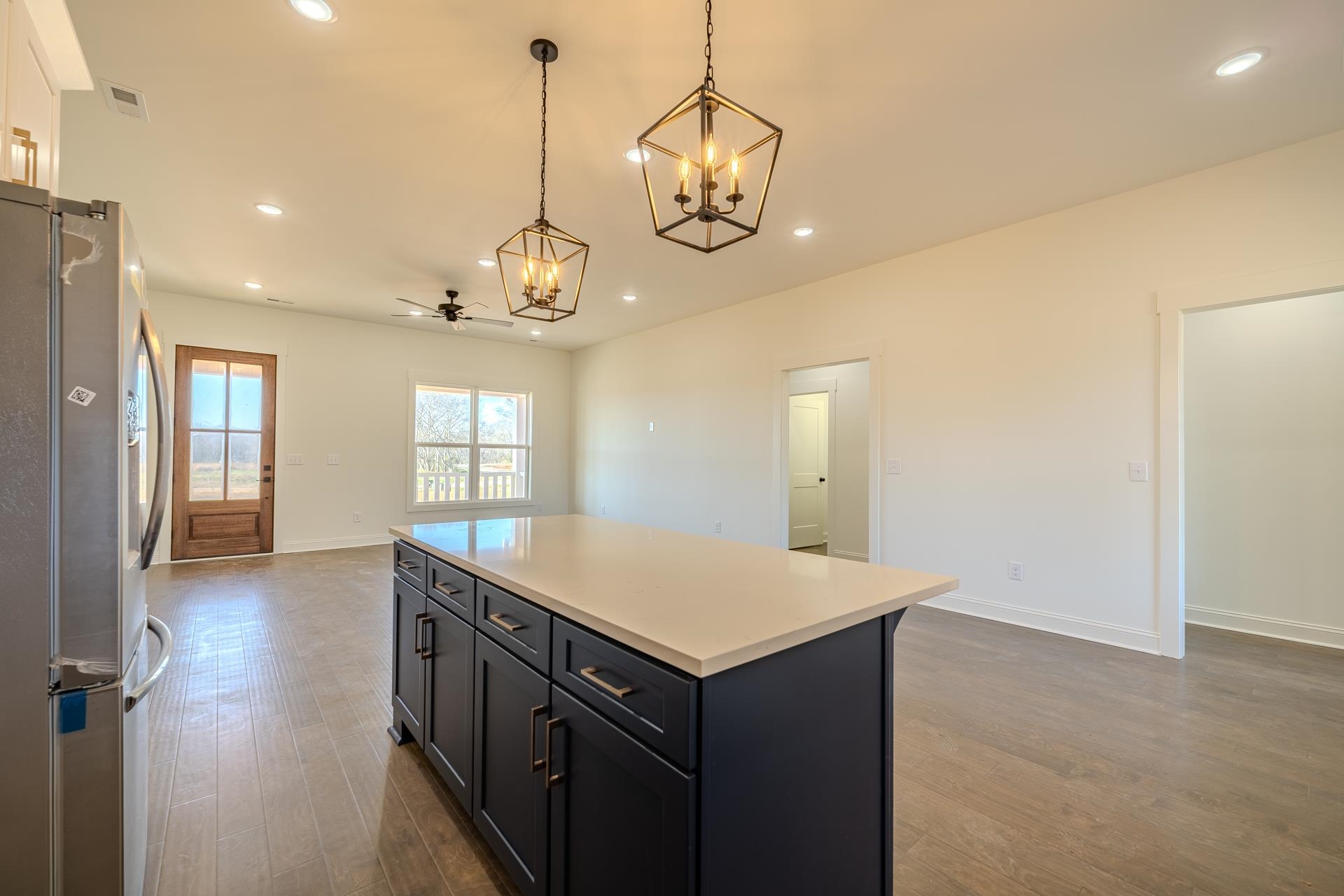 130 Belvedere Cir Property Photo 4