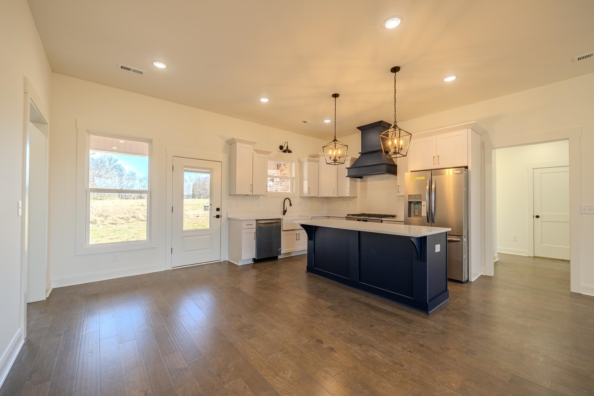 130 Belvedere Cir Property Photo 8