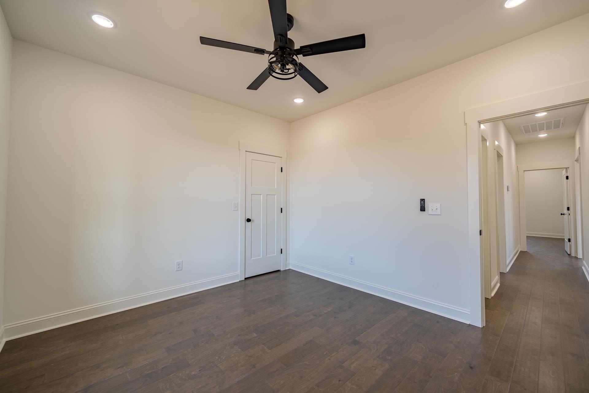 130 Belvedere Cir Property Photo 15
