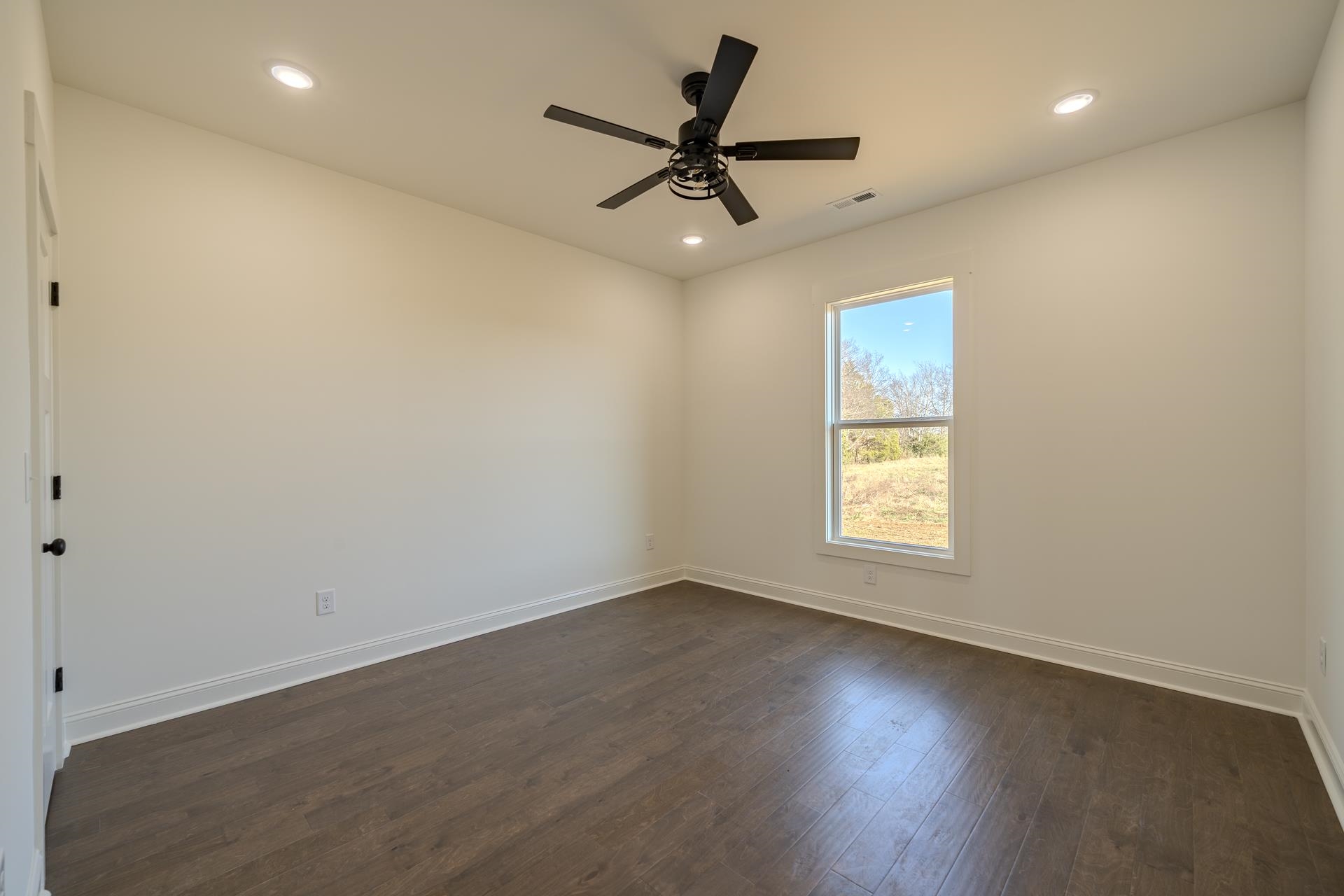 130 Belvedere Cir Property Photo 18