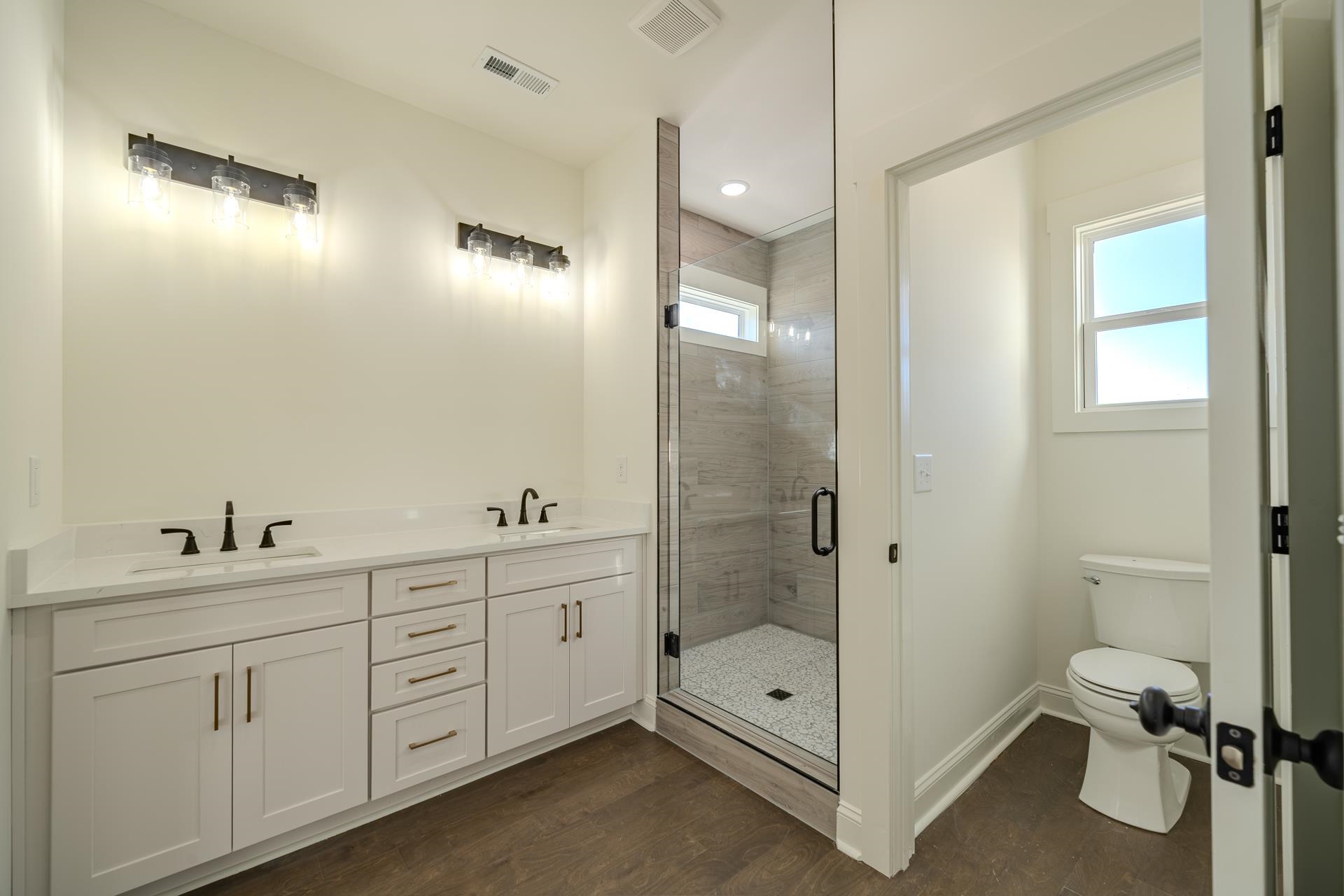130 Belvedere Cir Property Photo 23