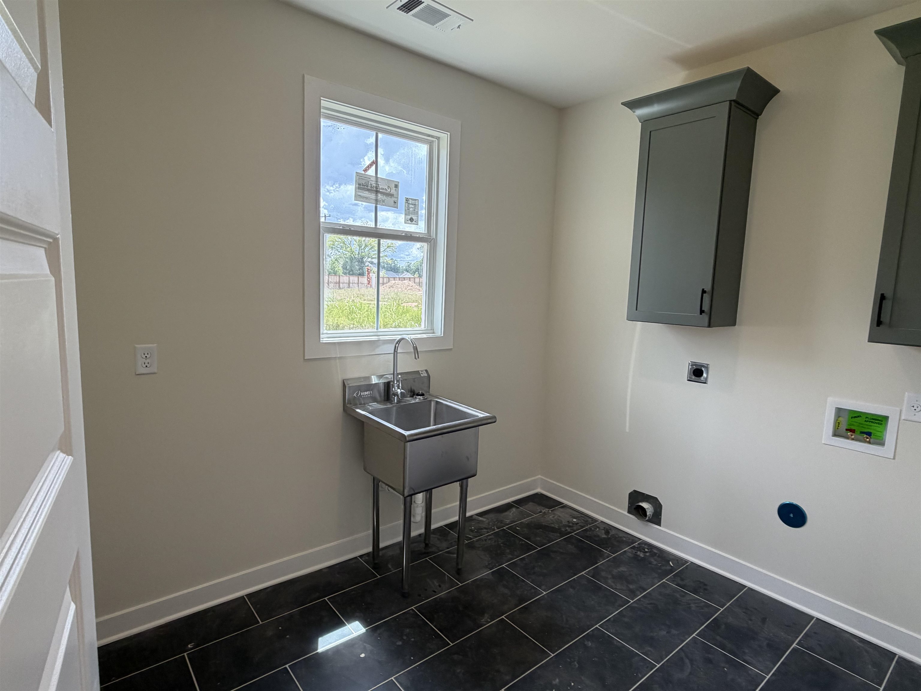 9991 Buttercup Cv Property Photo 11