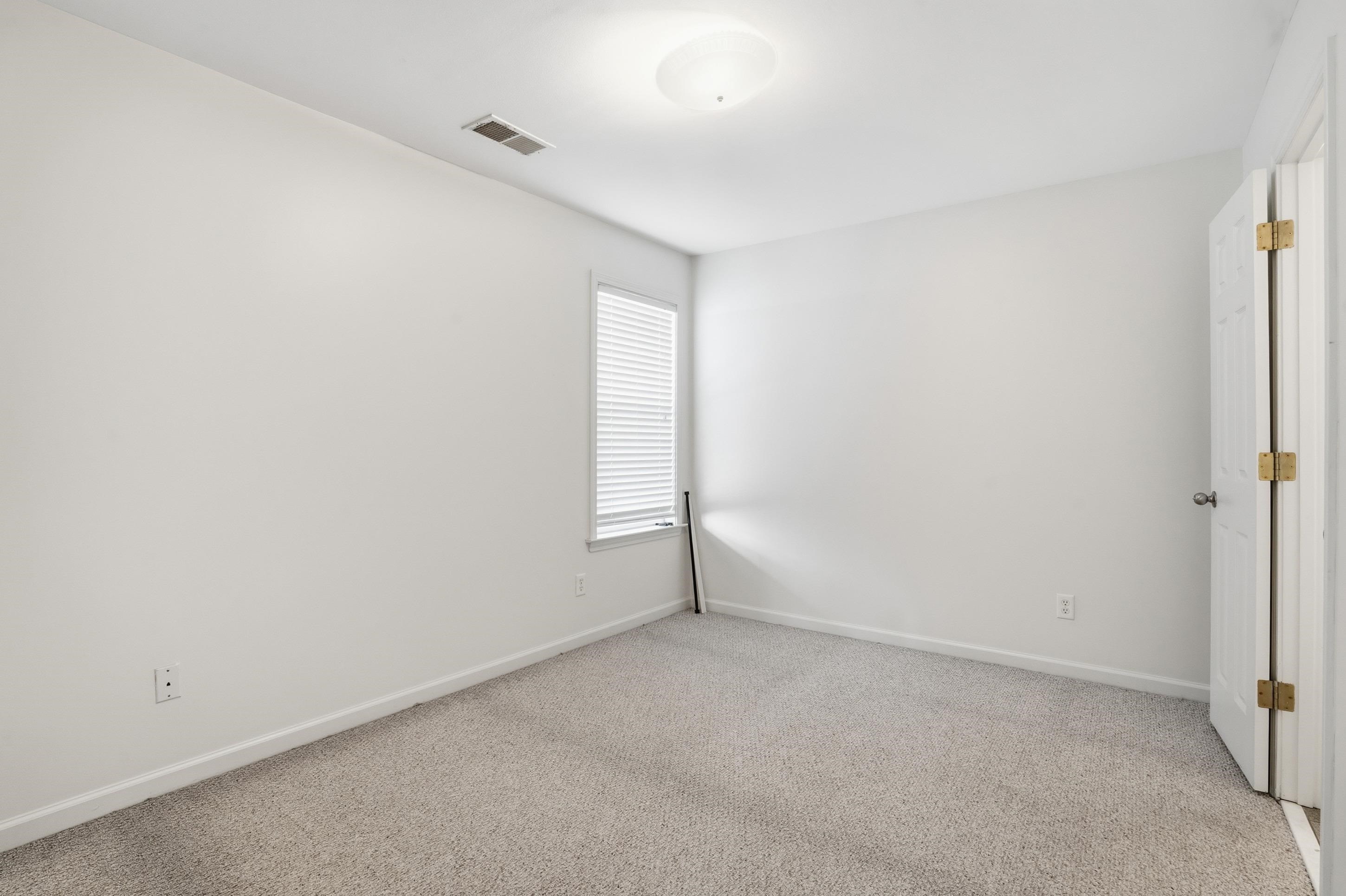 1198 E Island Pl E Property Photo 19