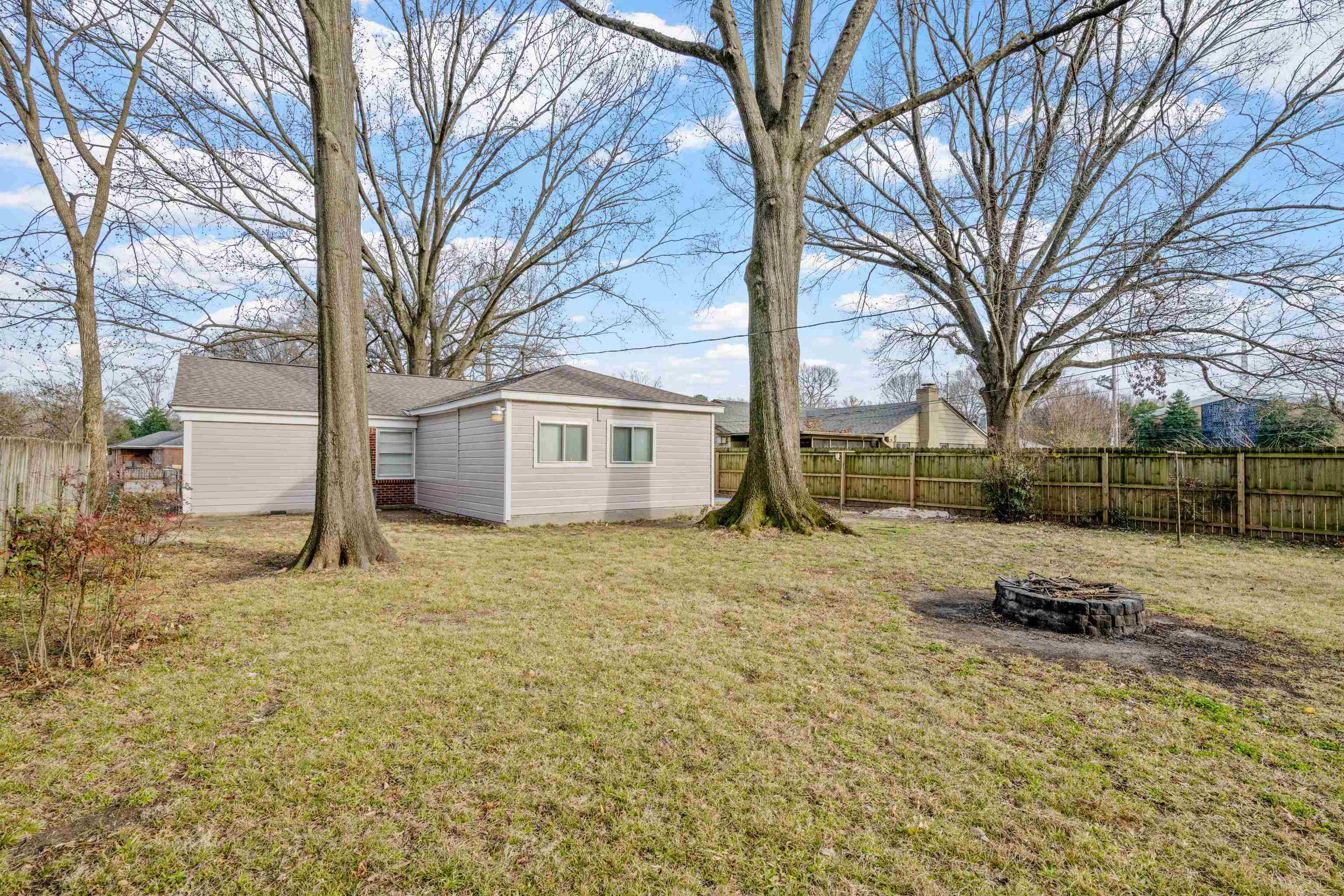 1453 Colonial Rd Property Photo 34