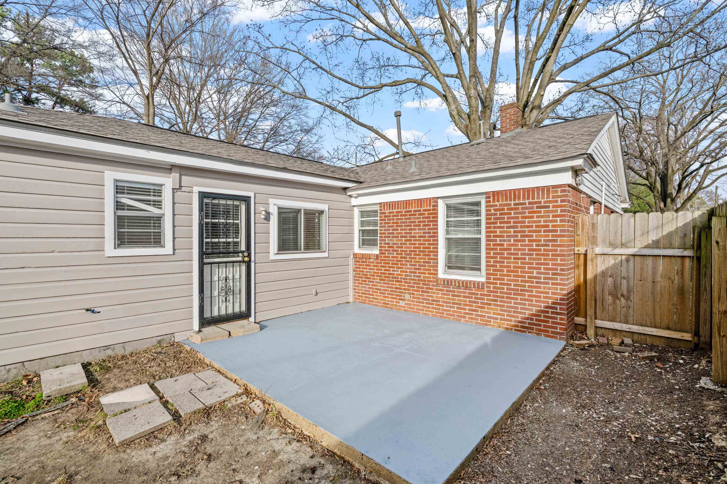 1453 Colonial Rd Property Photo 35