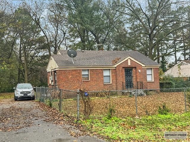 1573 JAY CV