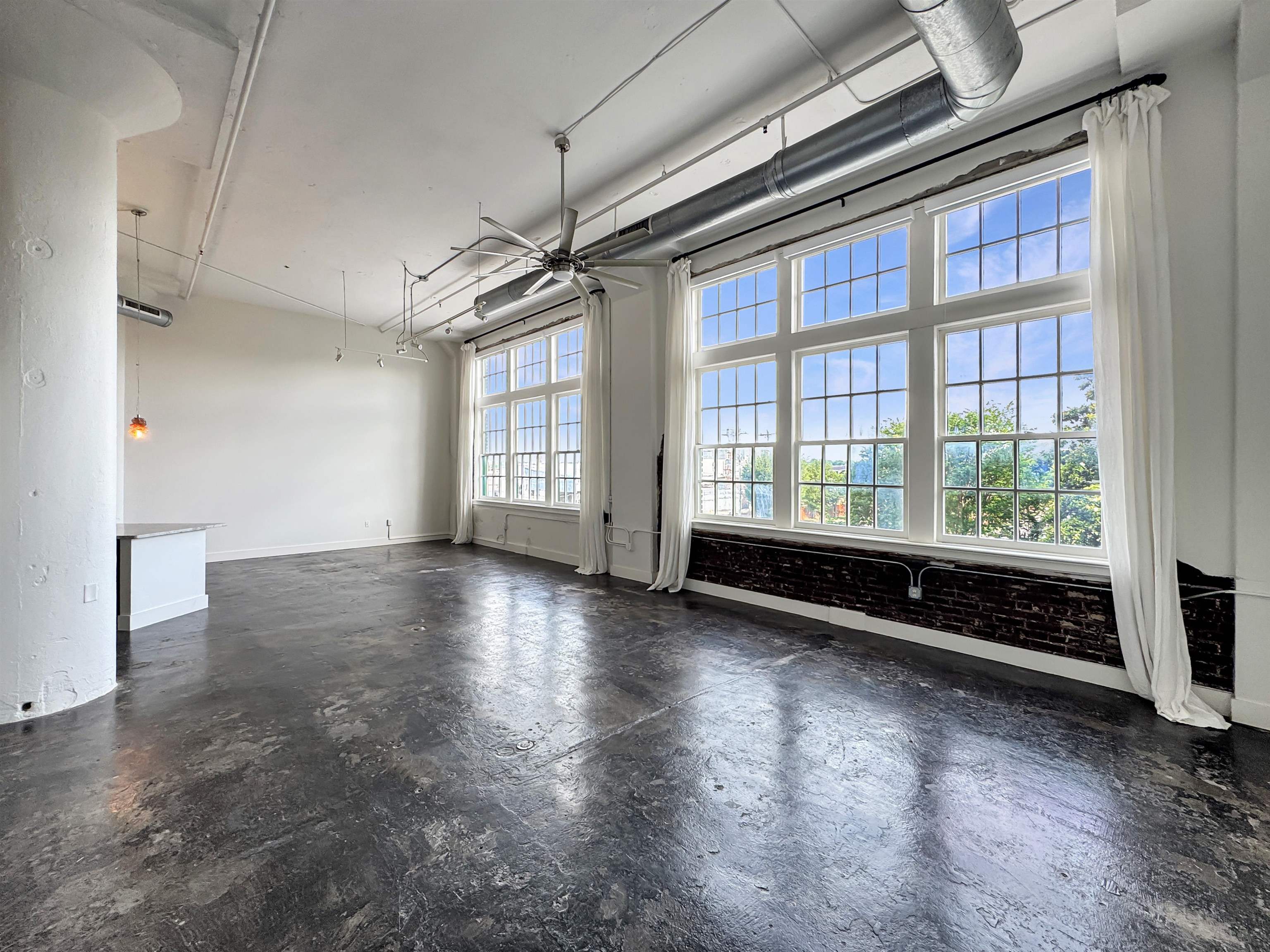 505 Tennessee St 213 Property Photo 11