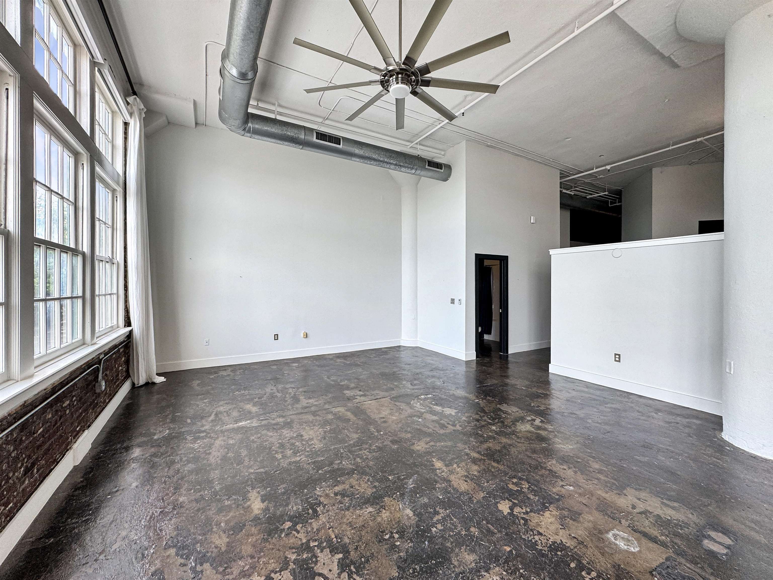 505 Tennessee St 213 Property Photo 13
