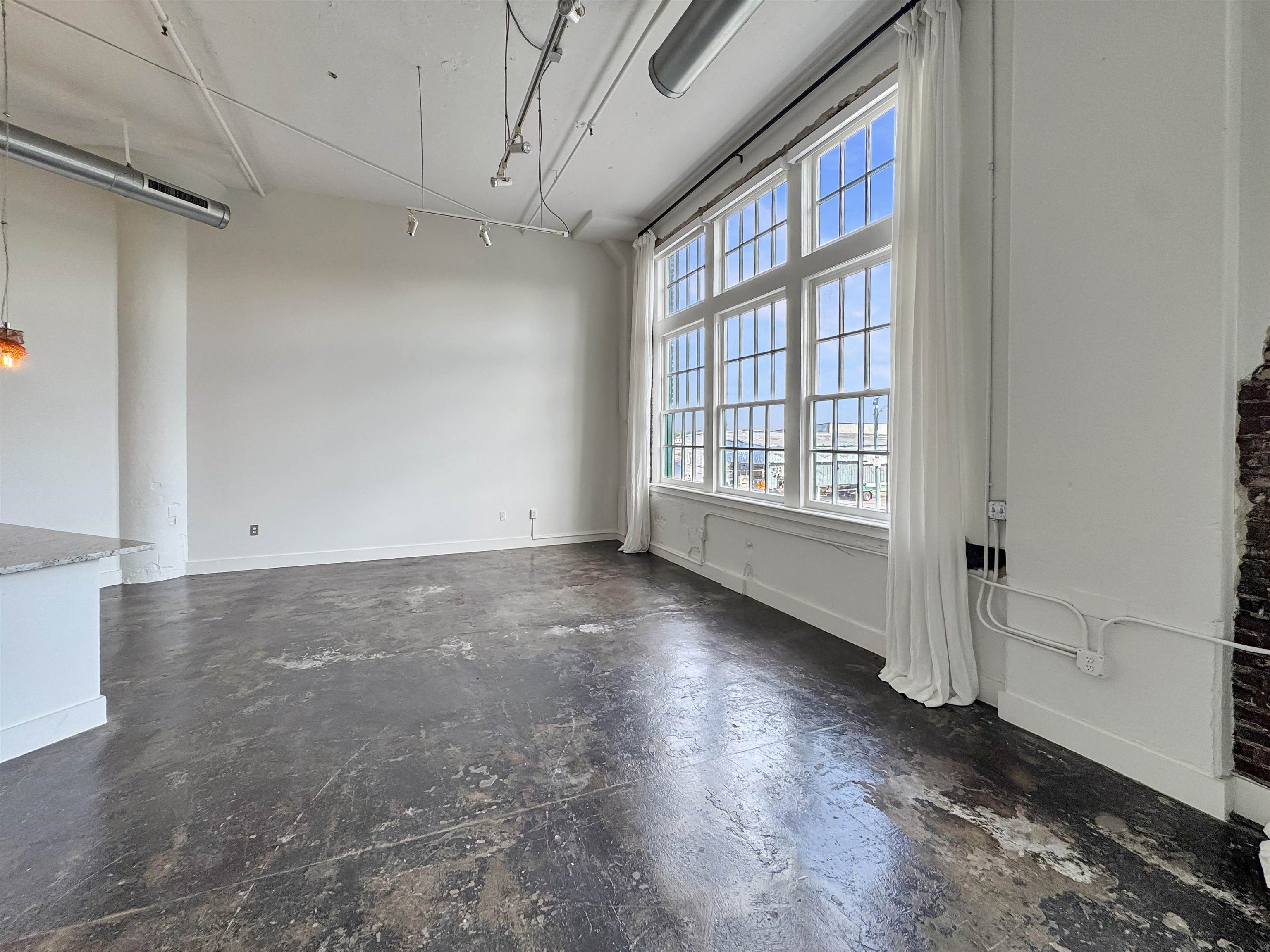 505 Tennessee St 213 Property Photo 15