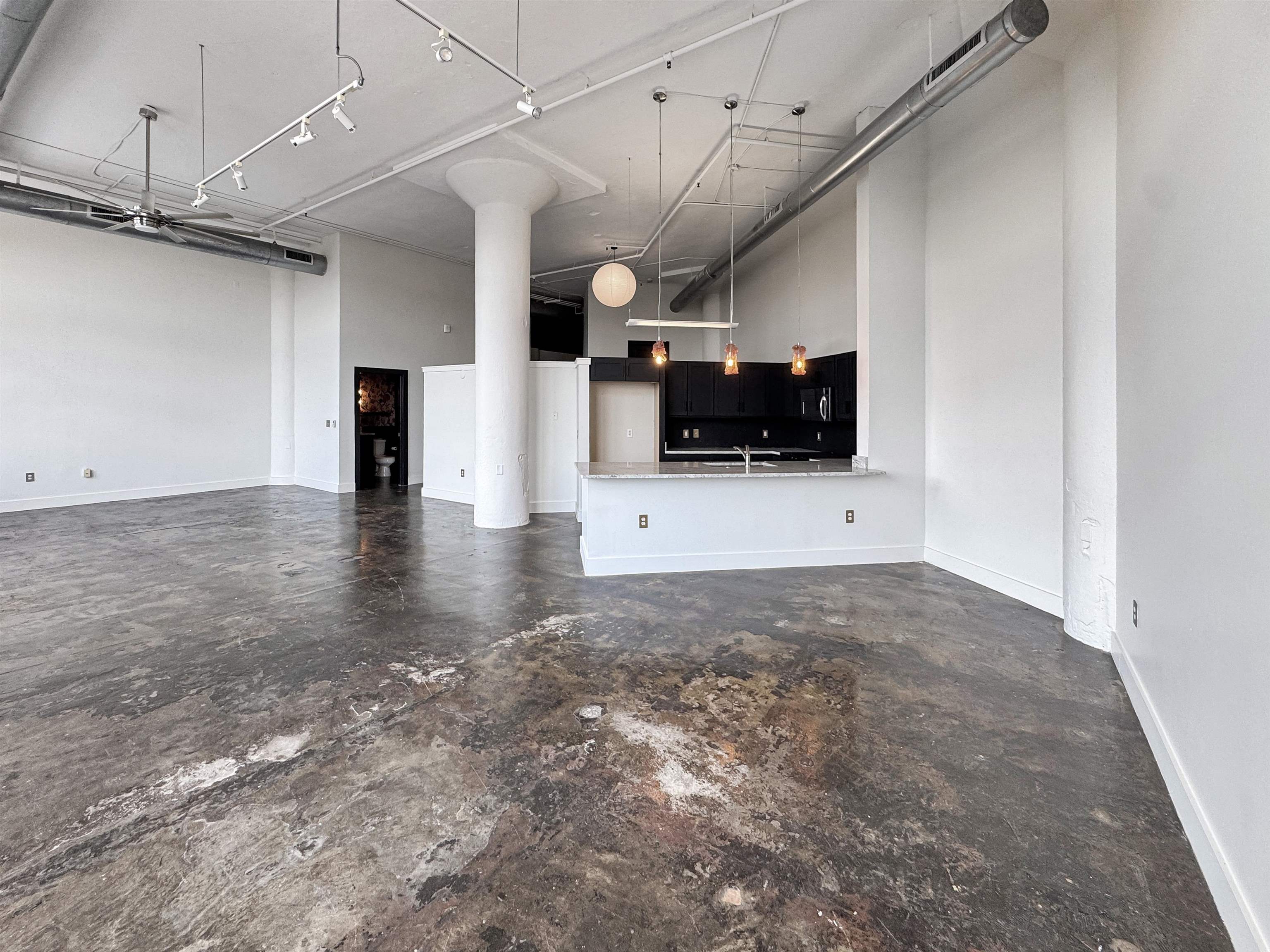 505 Tennessee St 213 Property Photo 17