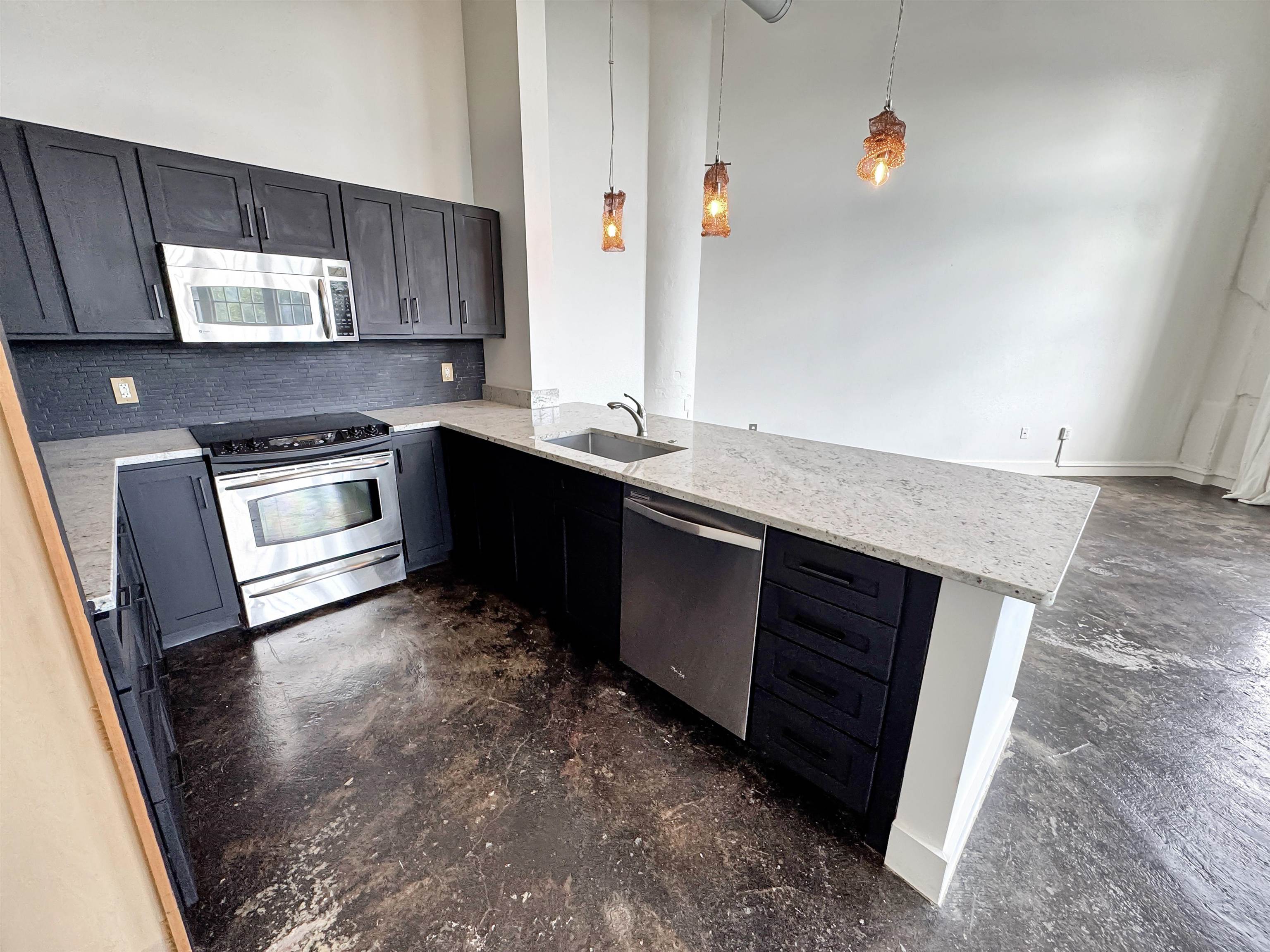 505 Tennessee St 213 Property Photo 19