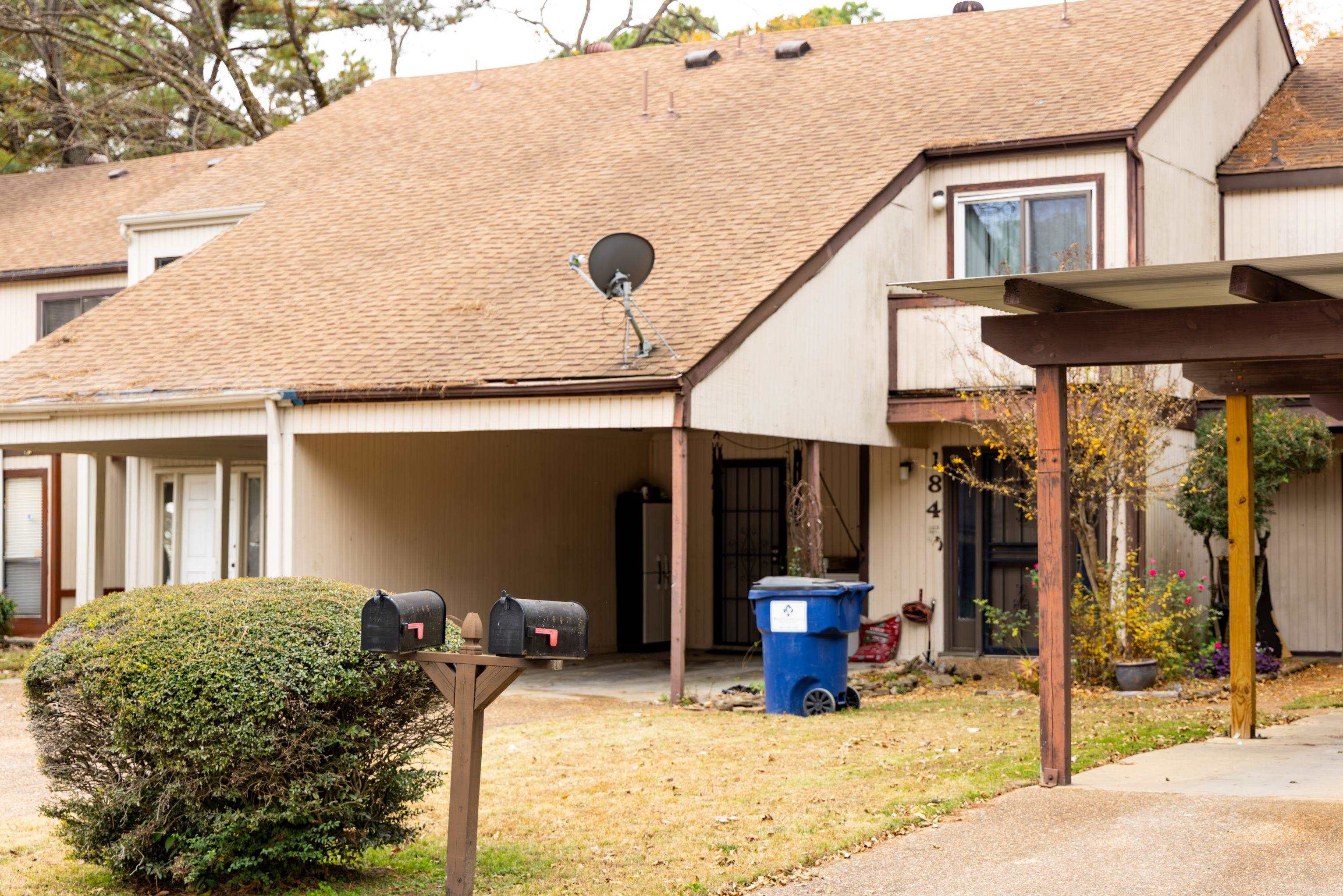 1845 QUAIL VALLEY DR 1845 Property Photo 1