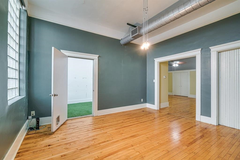 339 Madison Ave Property Photo 33