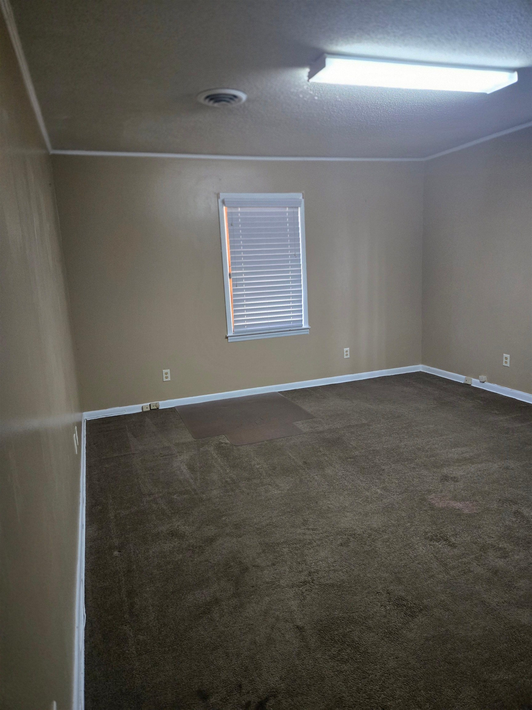 6855 Raleigh-lagrange Rd Property Photo 4