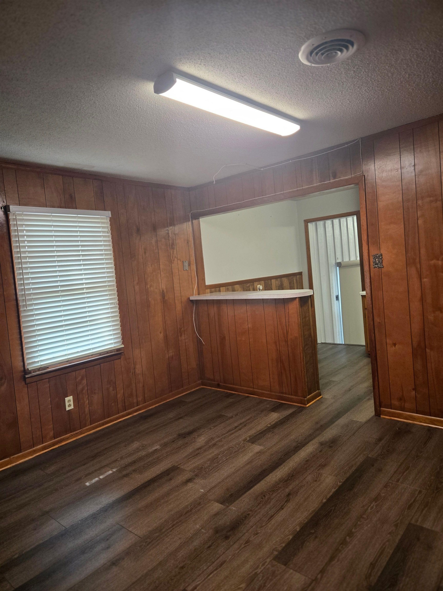 6855 Raleigh-lagrange Rd Property Photo 8