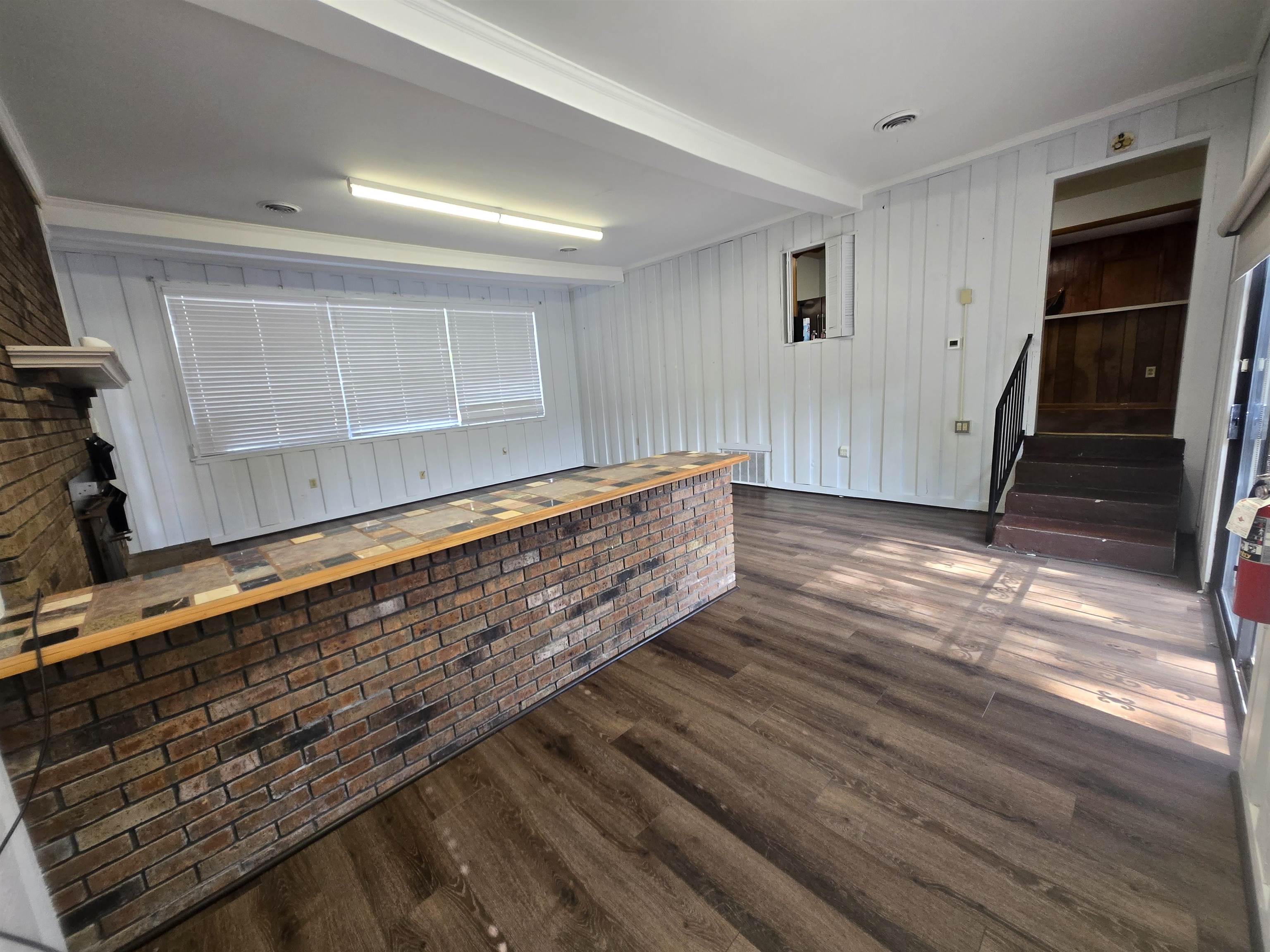 6855 Raleigh-lagrange Rd Property Photo 11