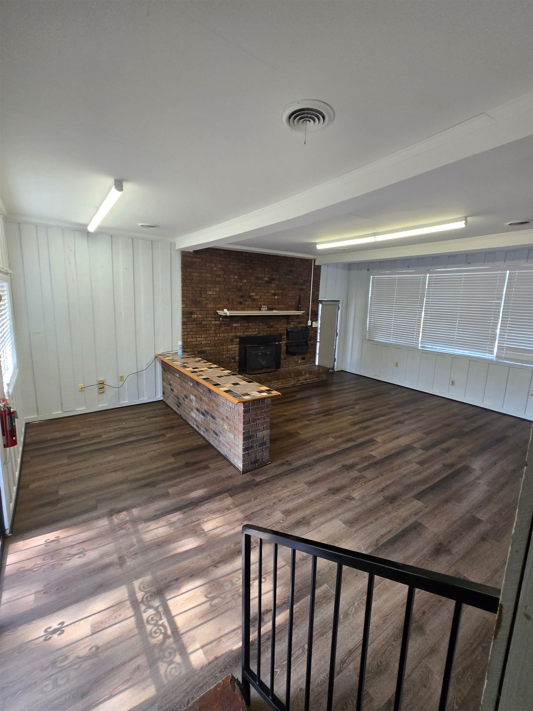 6855 Raleigh-lagrange Rd Property Photo 12