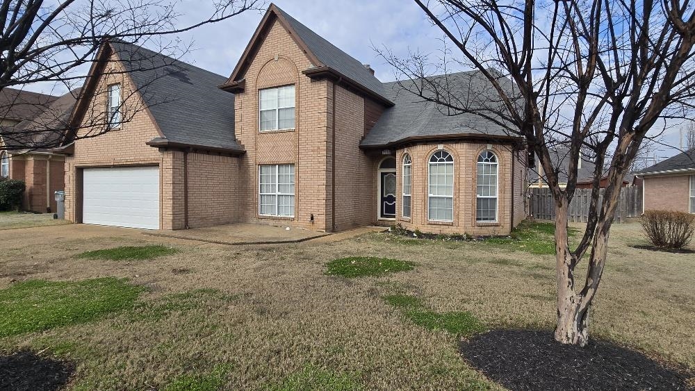7118 Kingsland Dr Property Photo 2