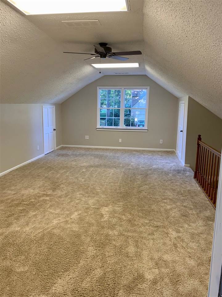 8105 Savannah Way Property Photo 13