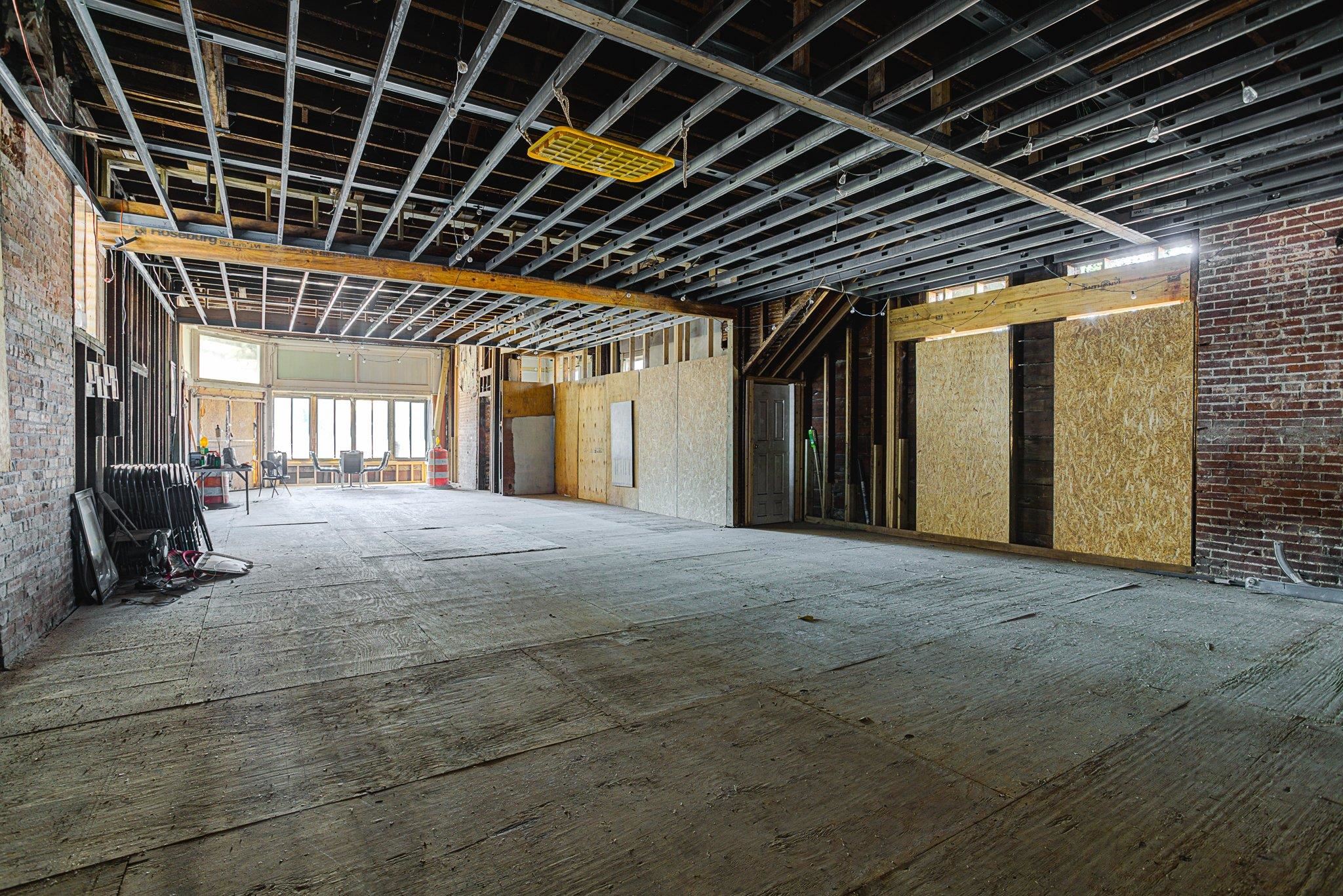 1400 Madison Ave Property Photo 8