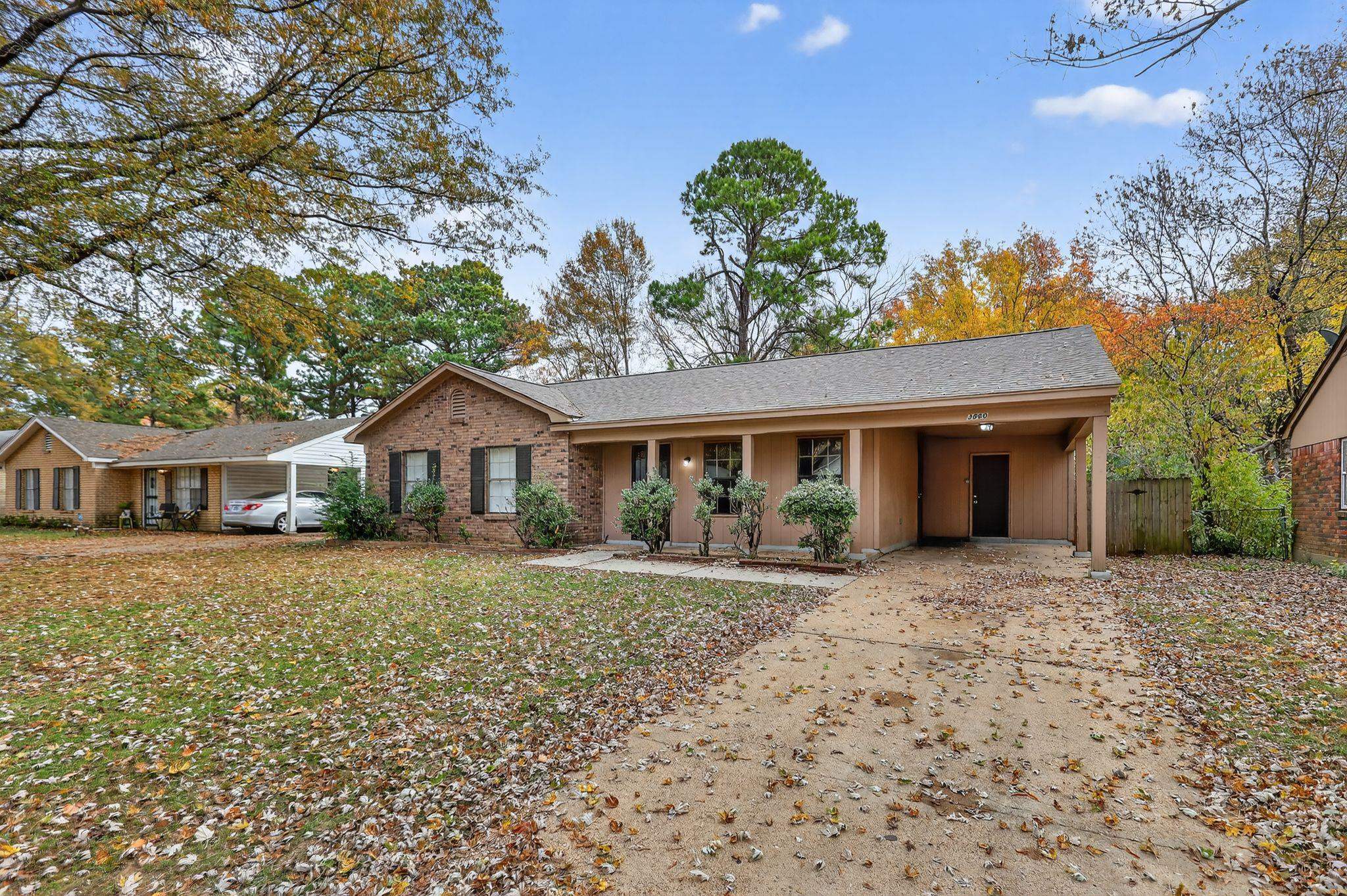 3860 Castleman St Property Photo 4