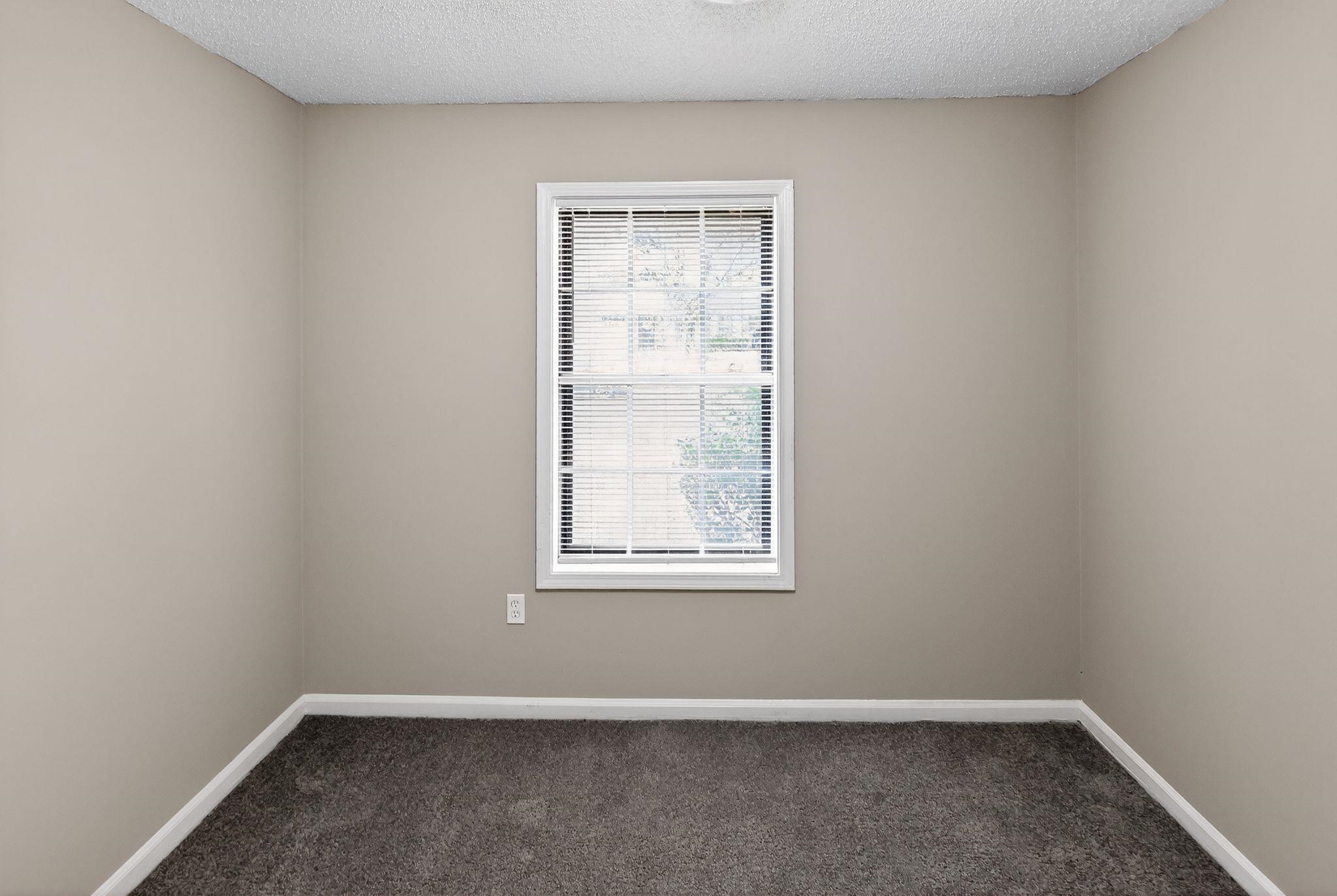 3860 Castleman St Property Photo 13
