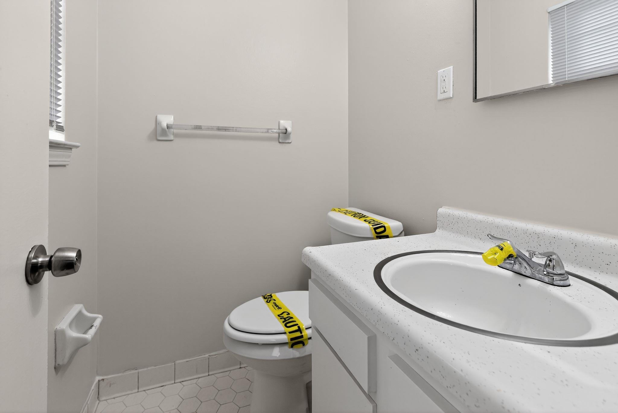3860 Castleman St Property Photo 26