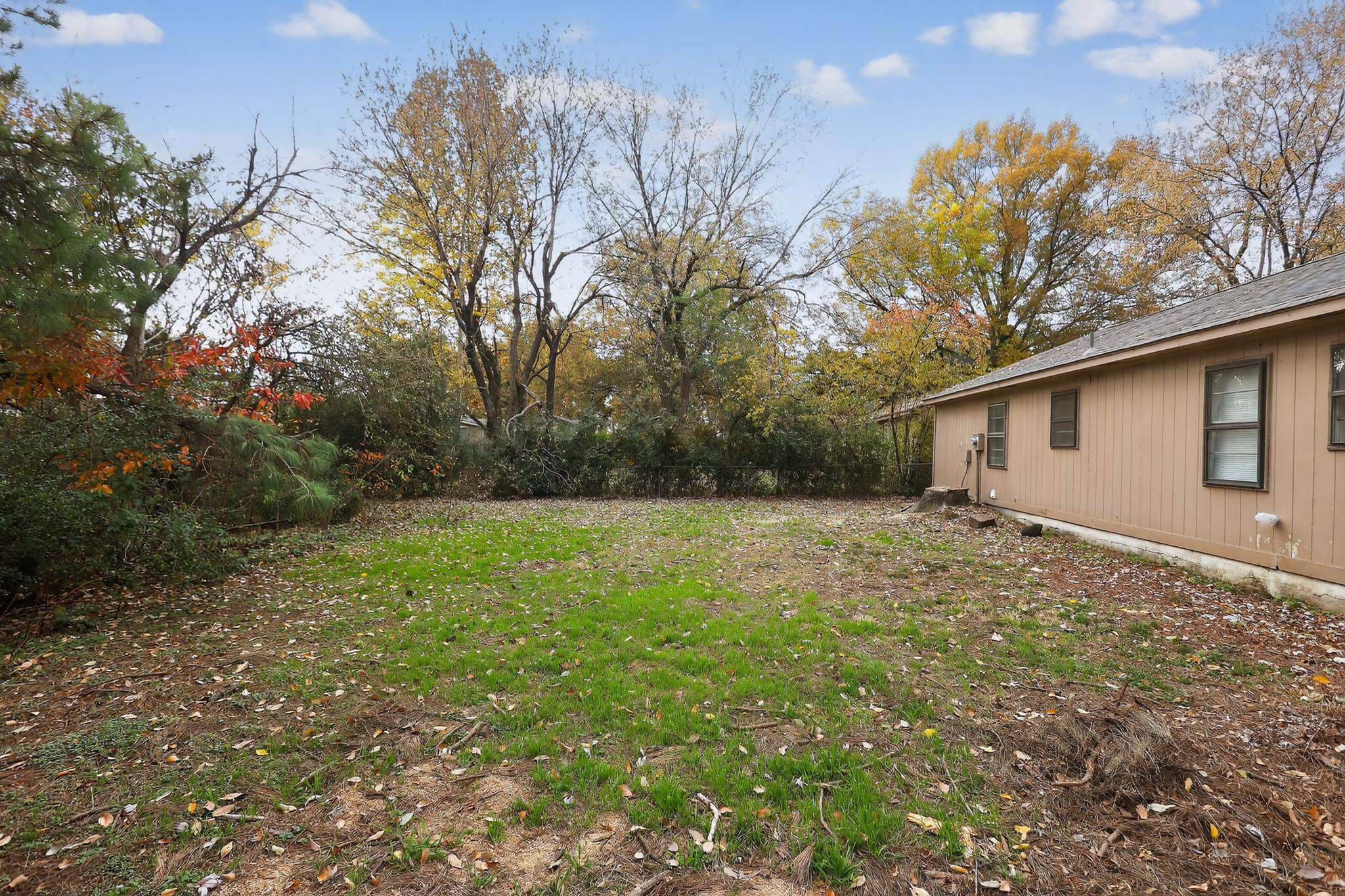 3860 Castleman St Property Photo 30