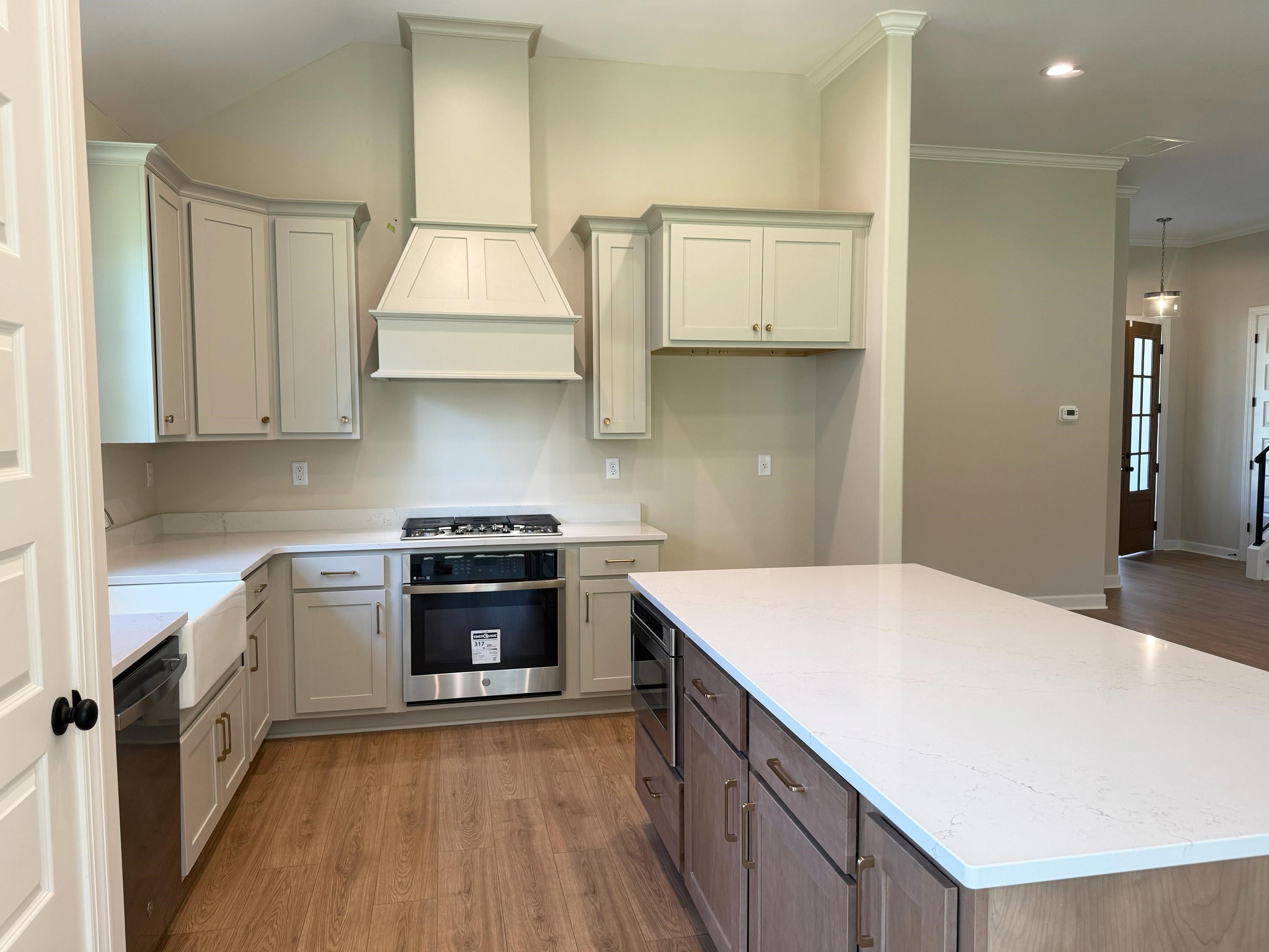 410 Cypress Village Ln Property Photo 5