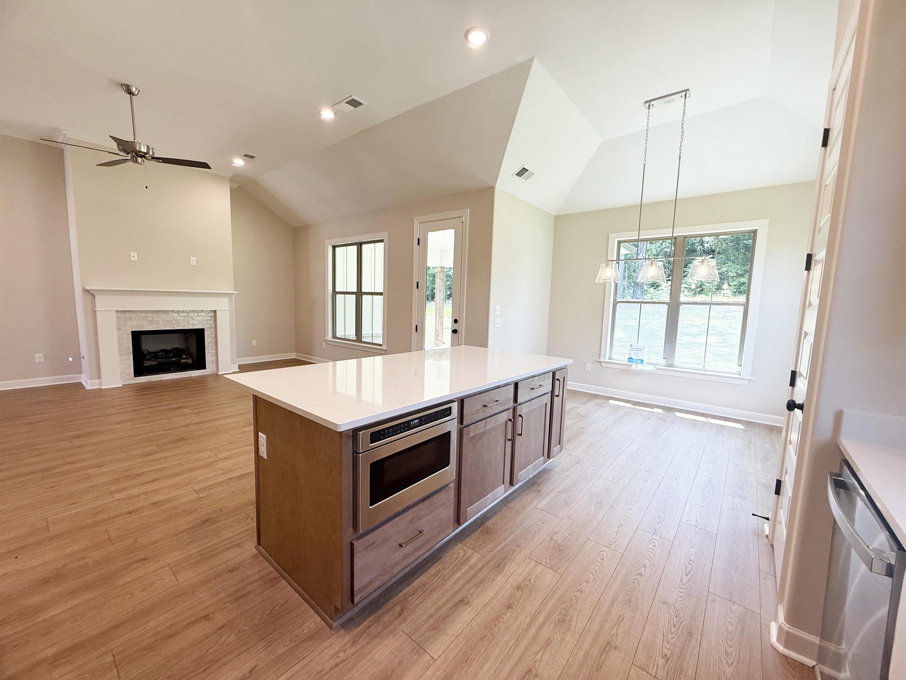 410 Cypress Village Ln Property Photo 9