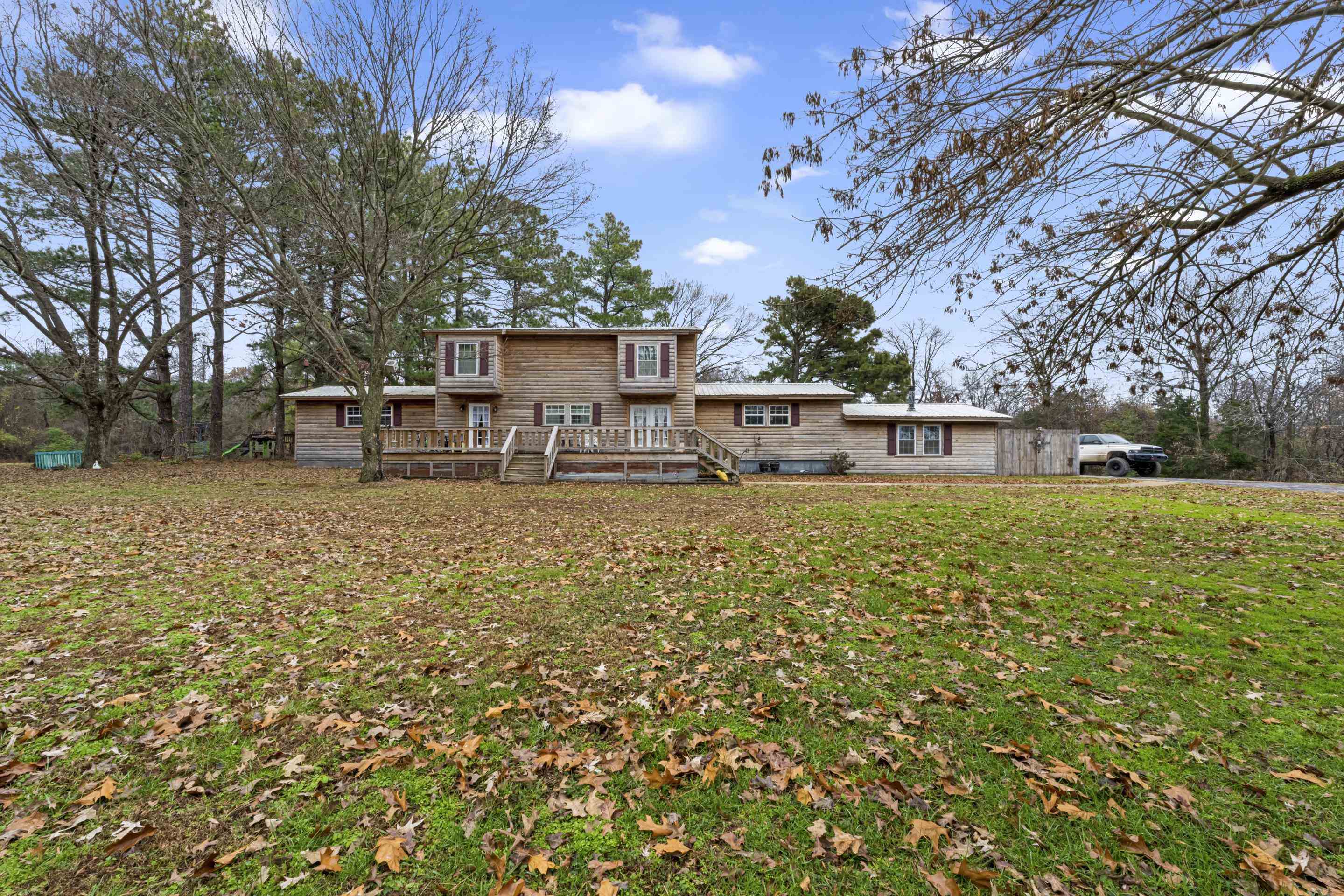 754 Mcwilliams Rd Property Photo 2