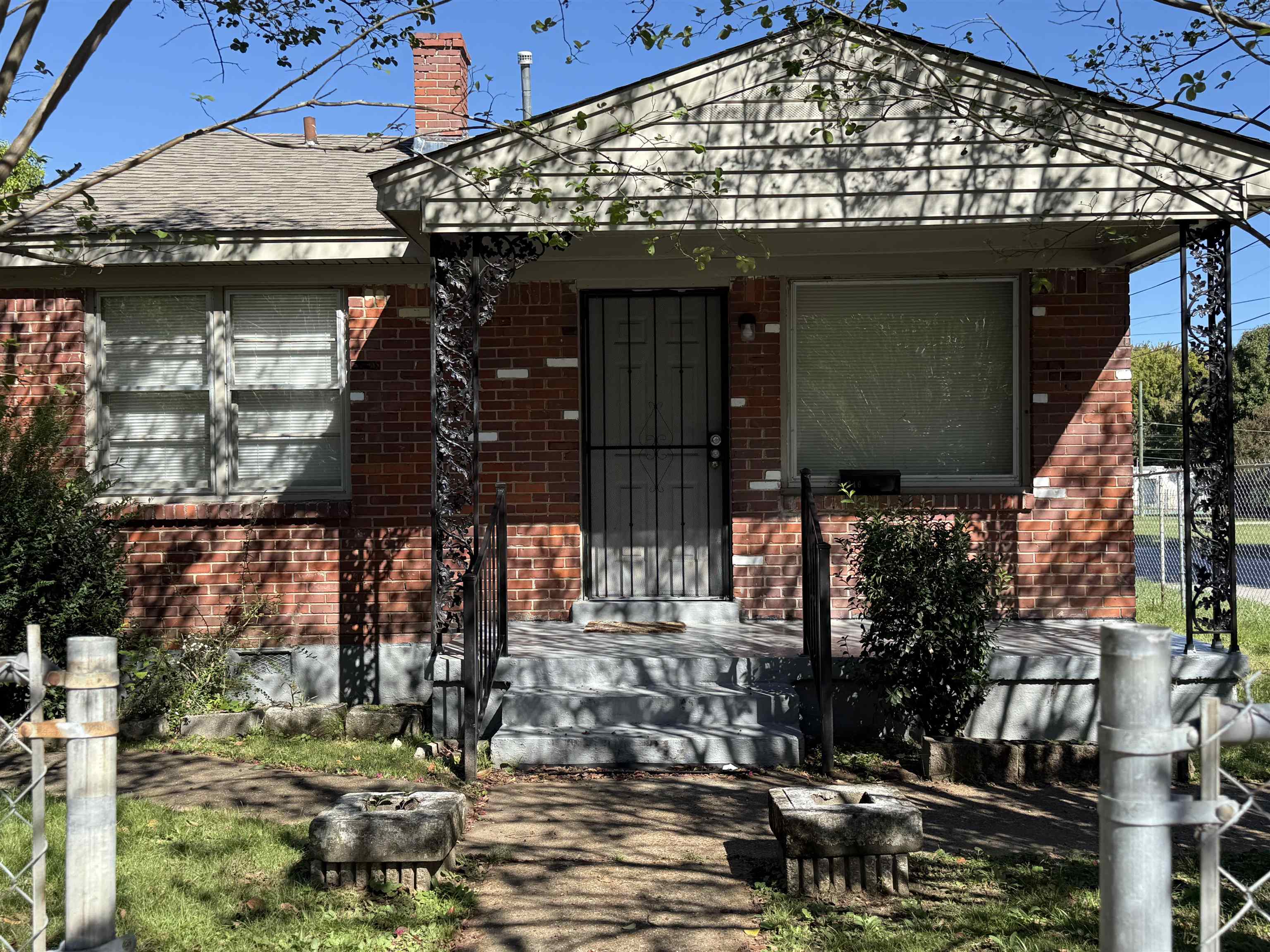 346 MODDER AVE