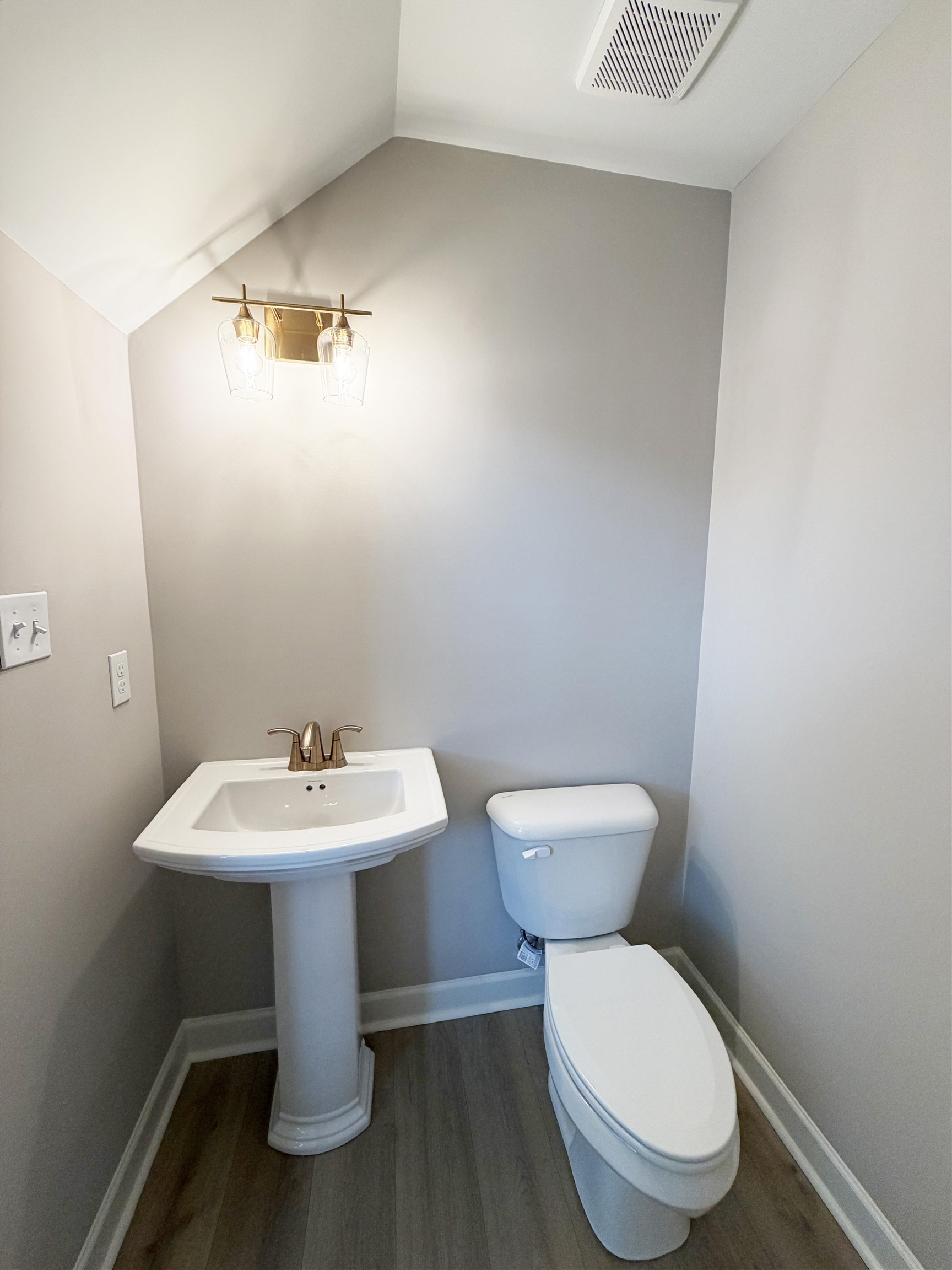12113 Providence Center Loop Property Photo 22