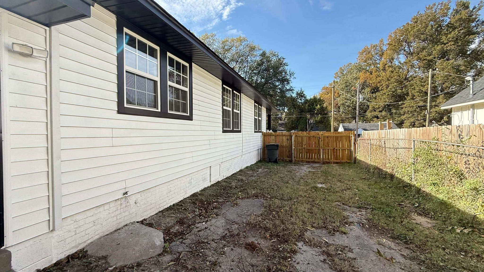 226 N Hollywood St N Property Photo 29