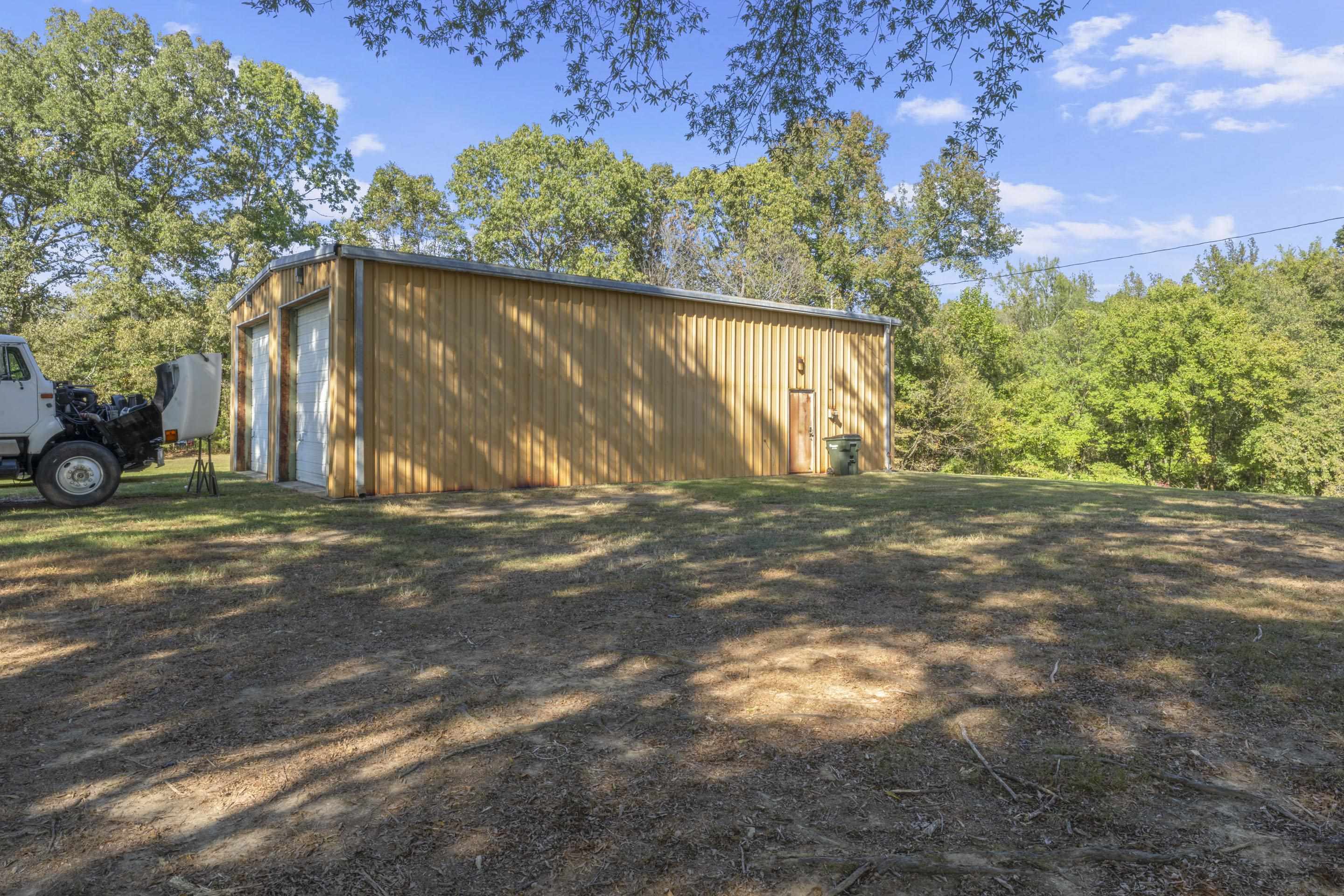 6578 311 Hwy Property Photo 2