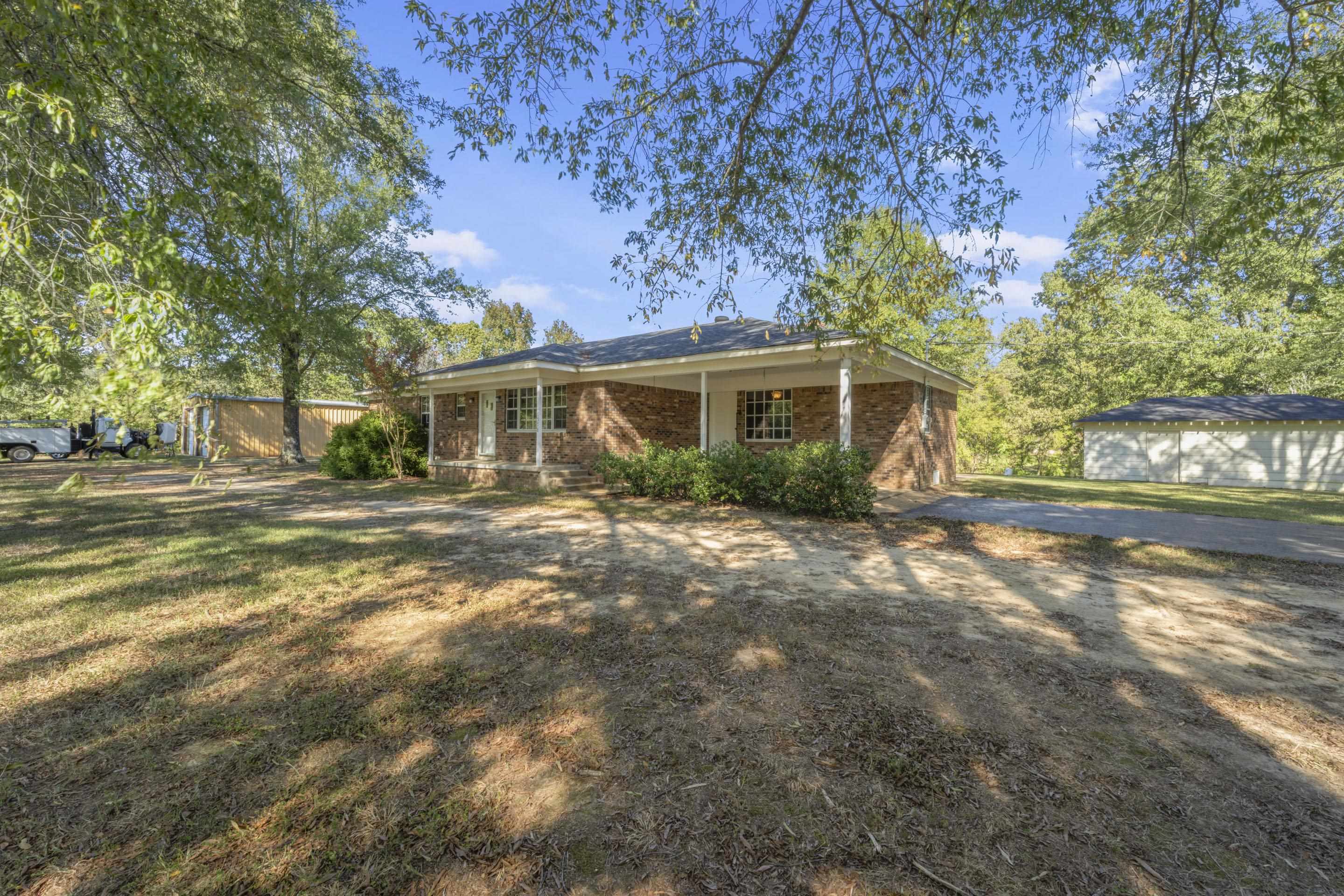 6578 311 Hwy Property Photo 3