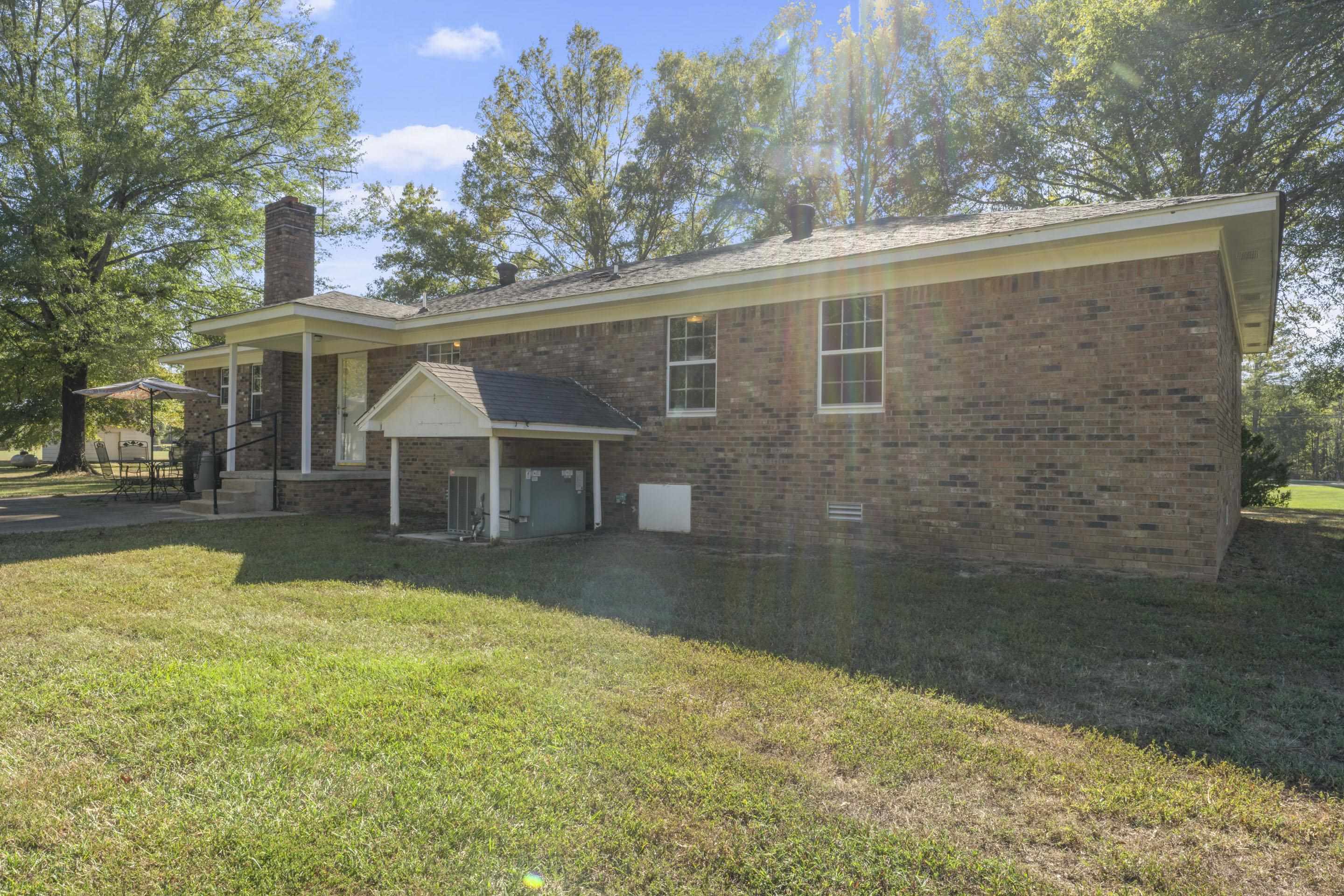 6578 311 Hwy Property Photo 5