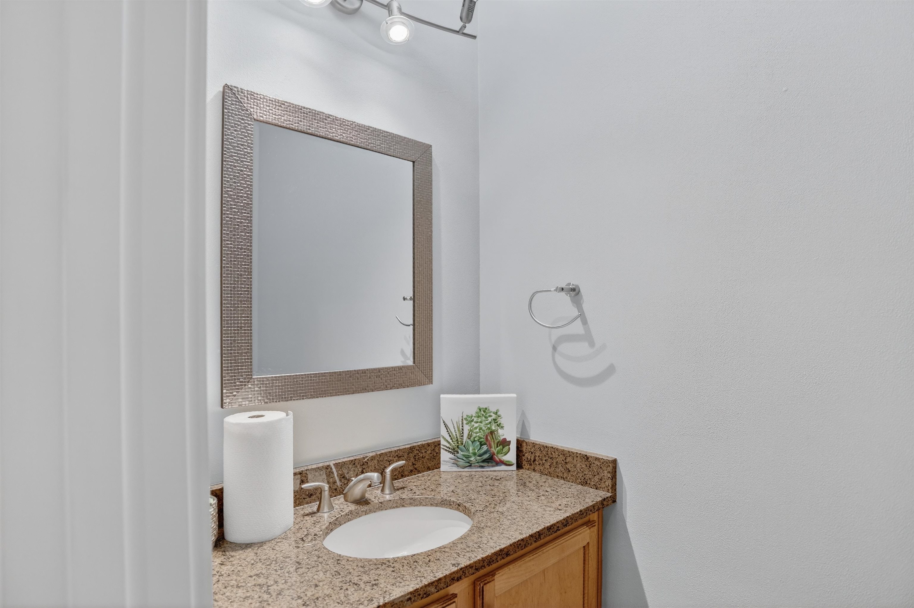 435 S Front St 307 Property Photo 26